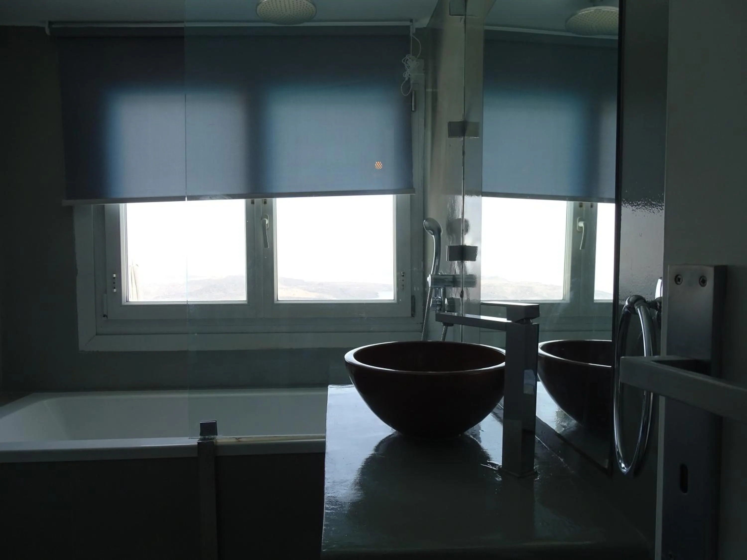 Bathroom in NEOKLASSIKO KOUKOULI