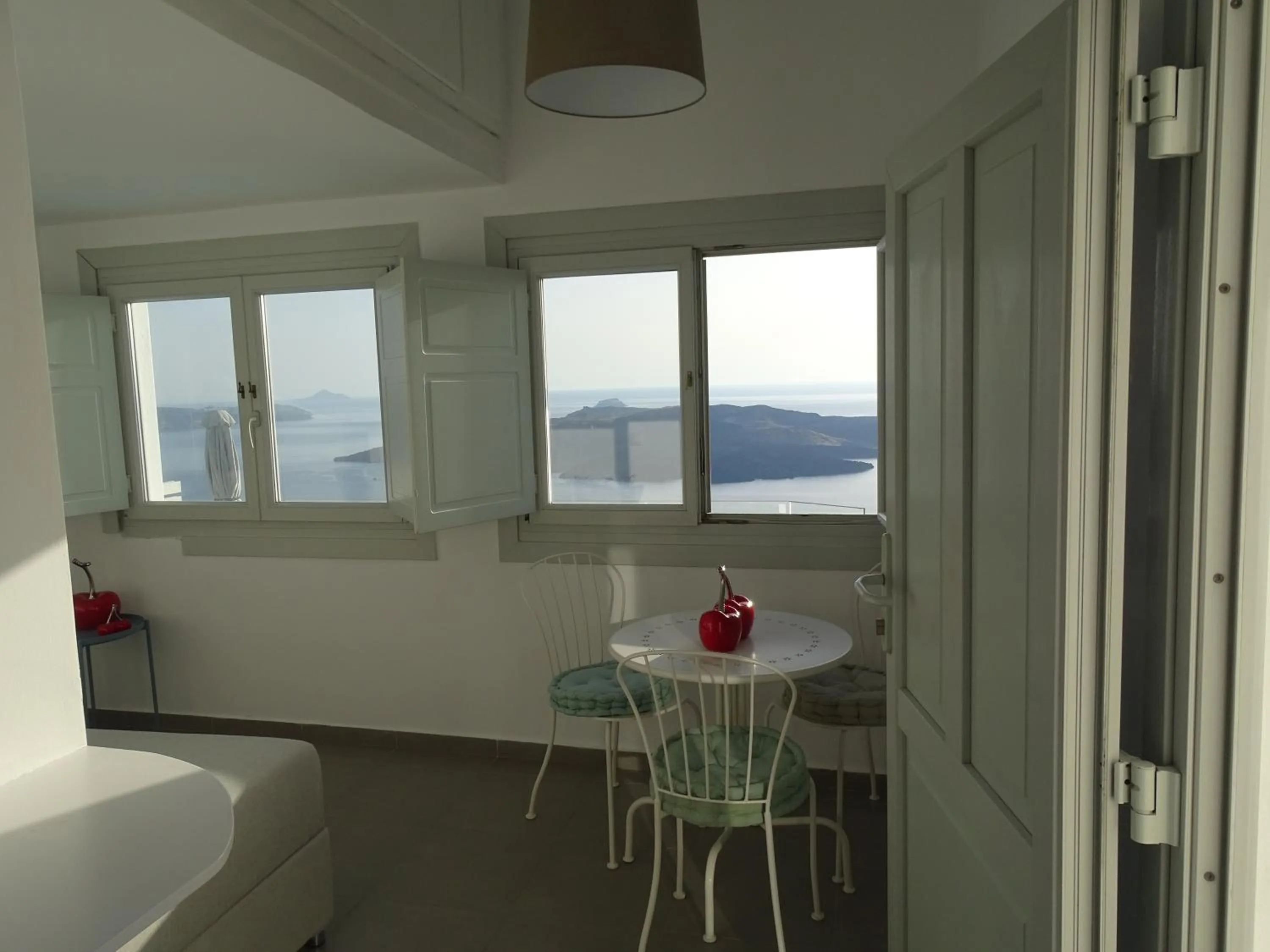 Seating area in NEOKLASSIKO KOUKOULI