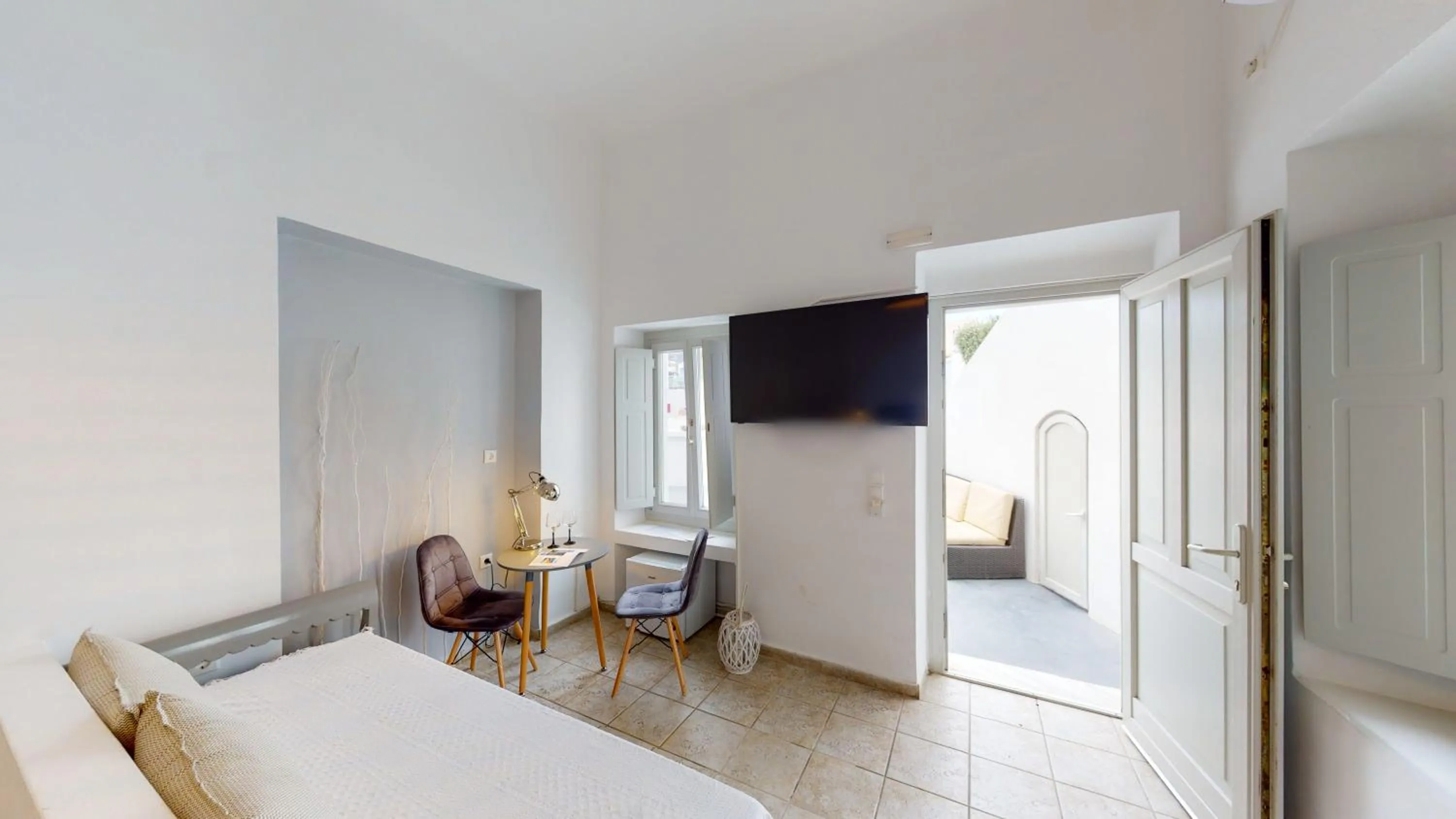 Bedroom in NEOKLASSIKO KOUKOULI