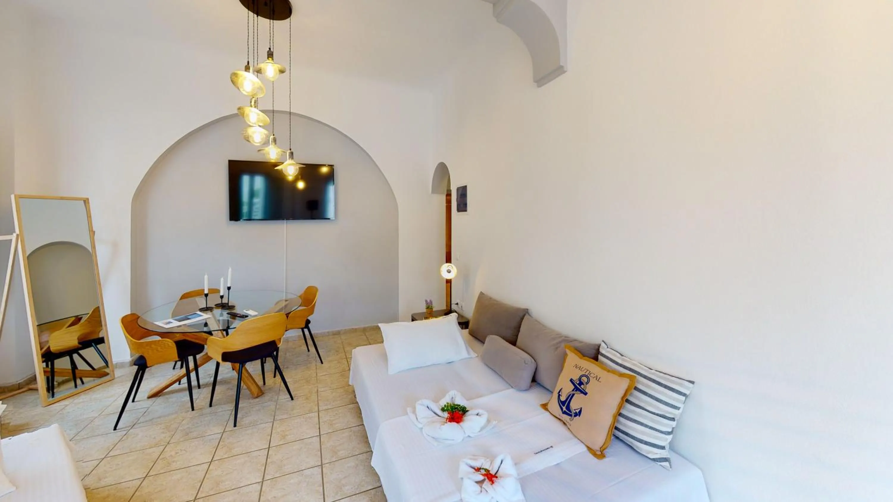 Seating area in NEOKLASSIKO KOUKOULI