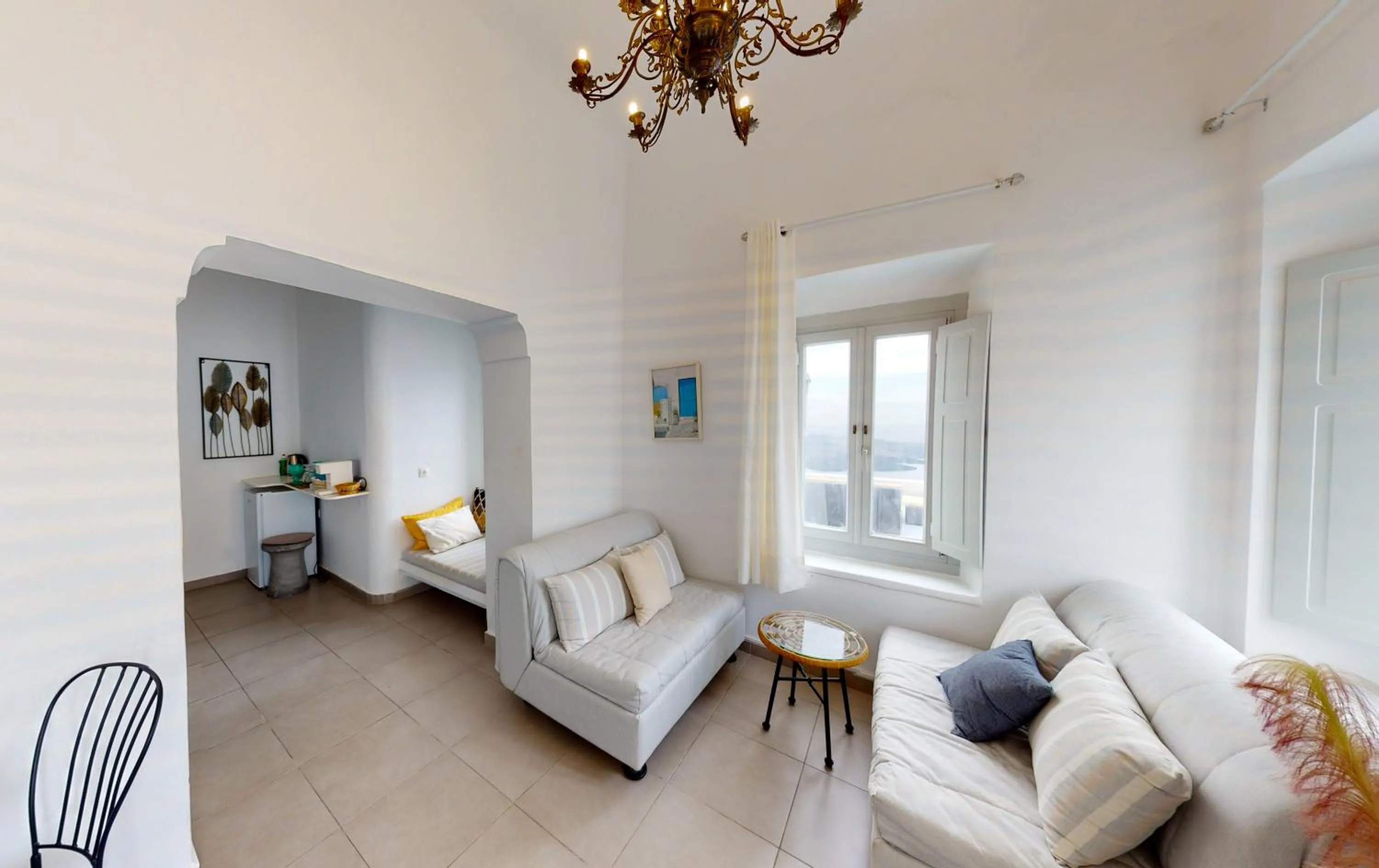 Seating area in NEOKLASSIKO KOUKOULI