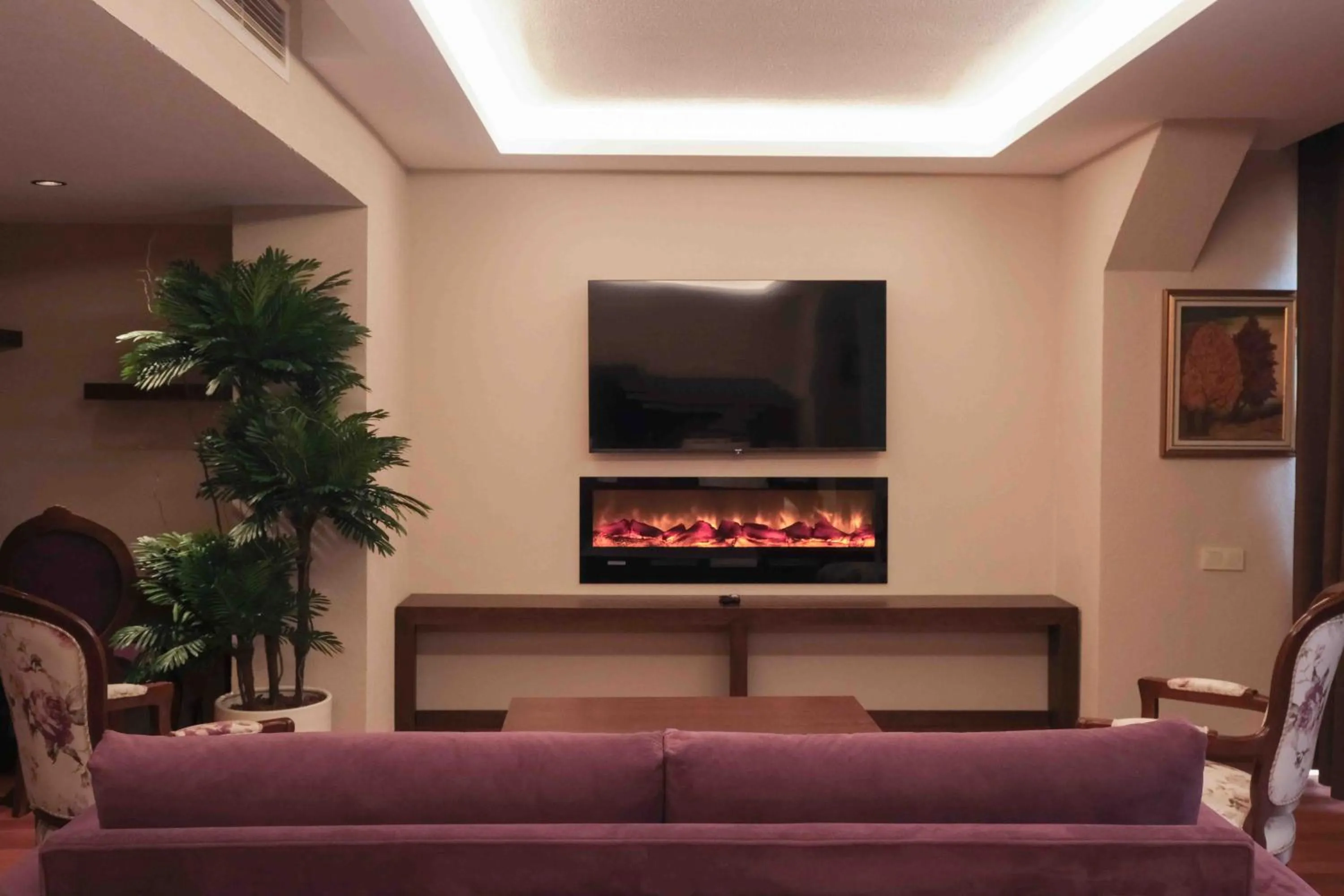 TV and multimedia in Phellos Suites Boutique Hotel