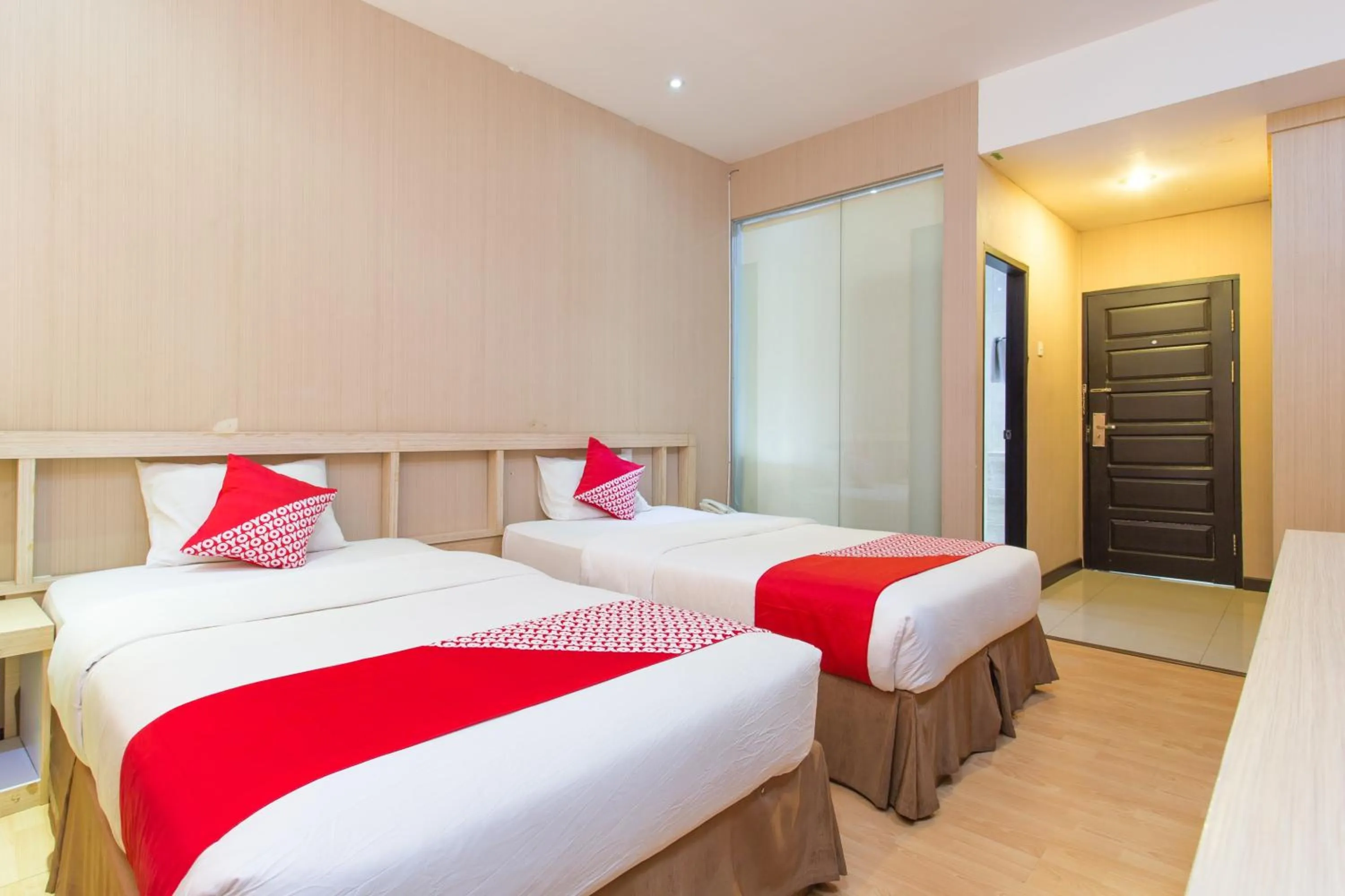 Bedroom in OYO 663 Hotel Sejati