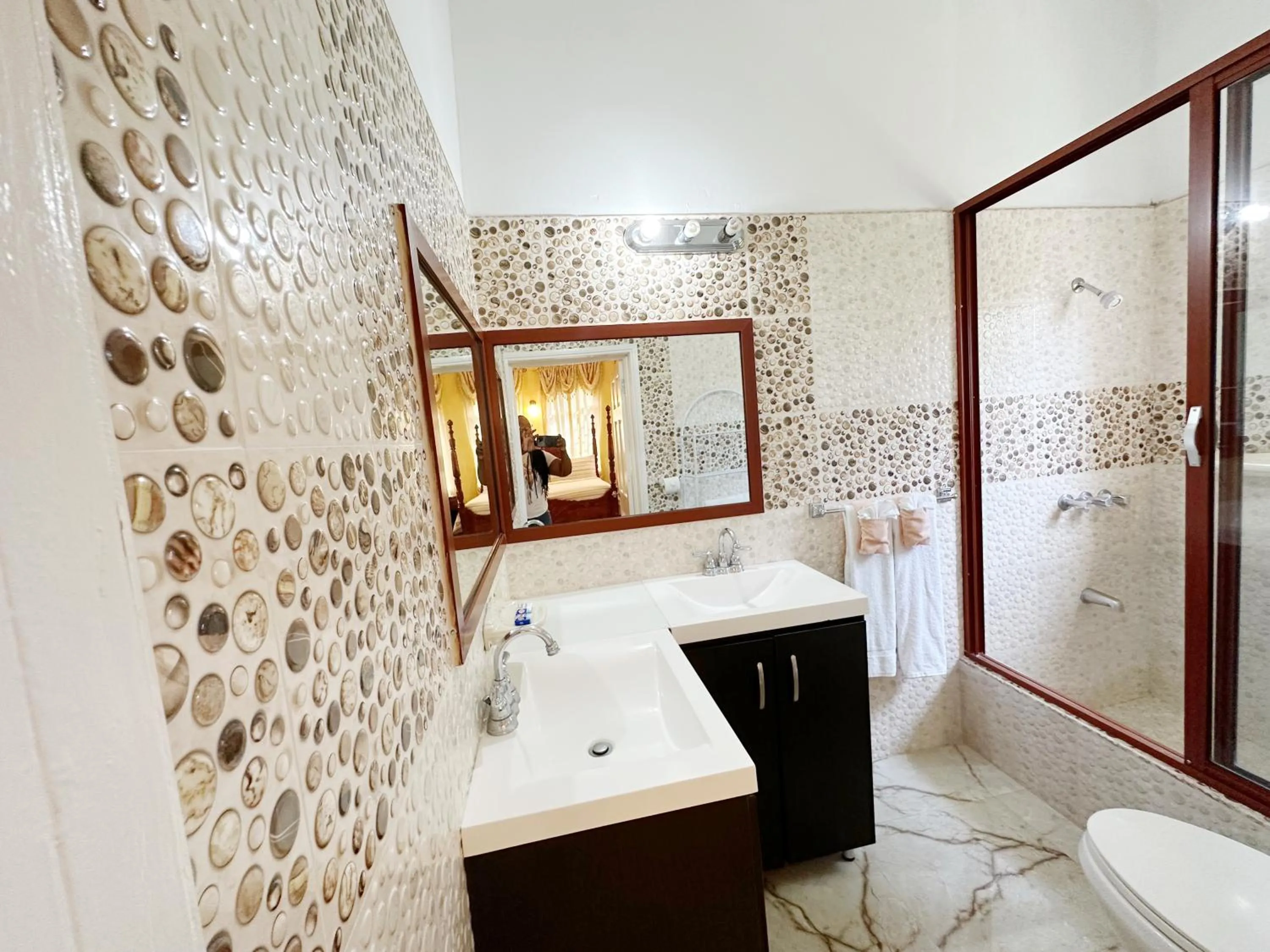 Dela de-Rose Guest House Negril Jamaica