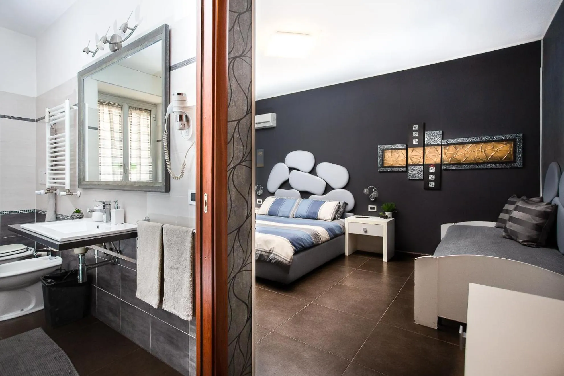 Bed in Eritrea Suite