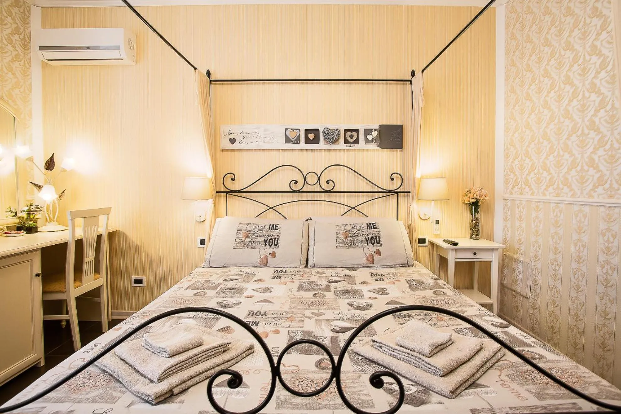 Bed in Eritrea Suite