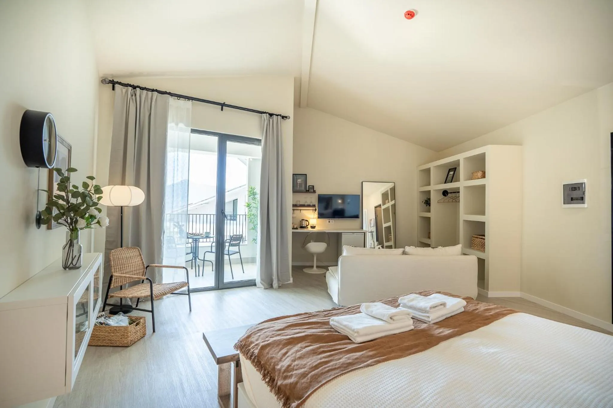 Photo of the whole room, Bed in Payava Hotel by True Blue