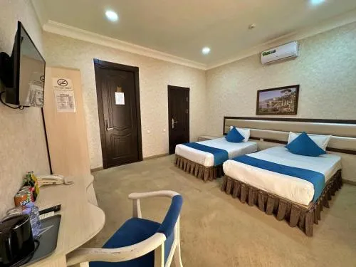 HOTEL GLOBUS