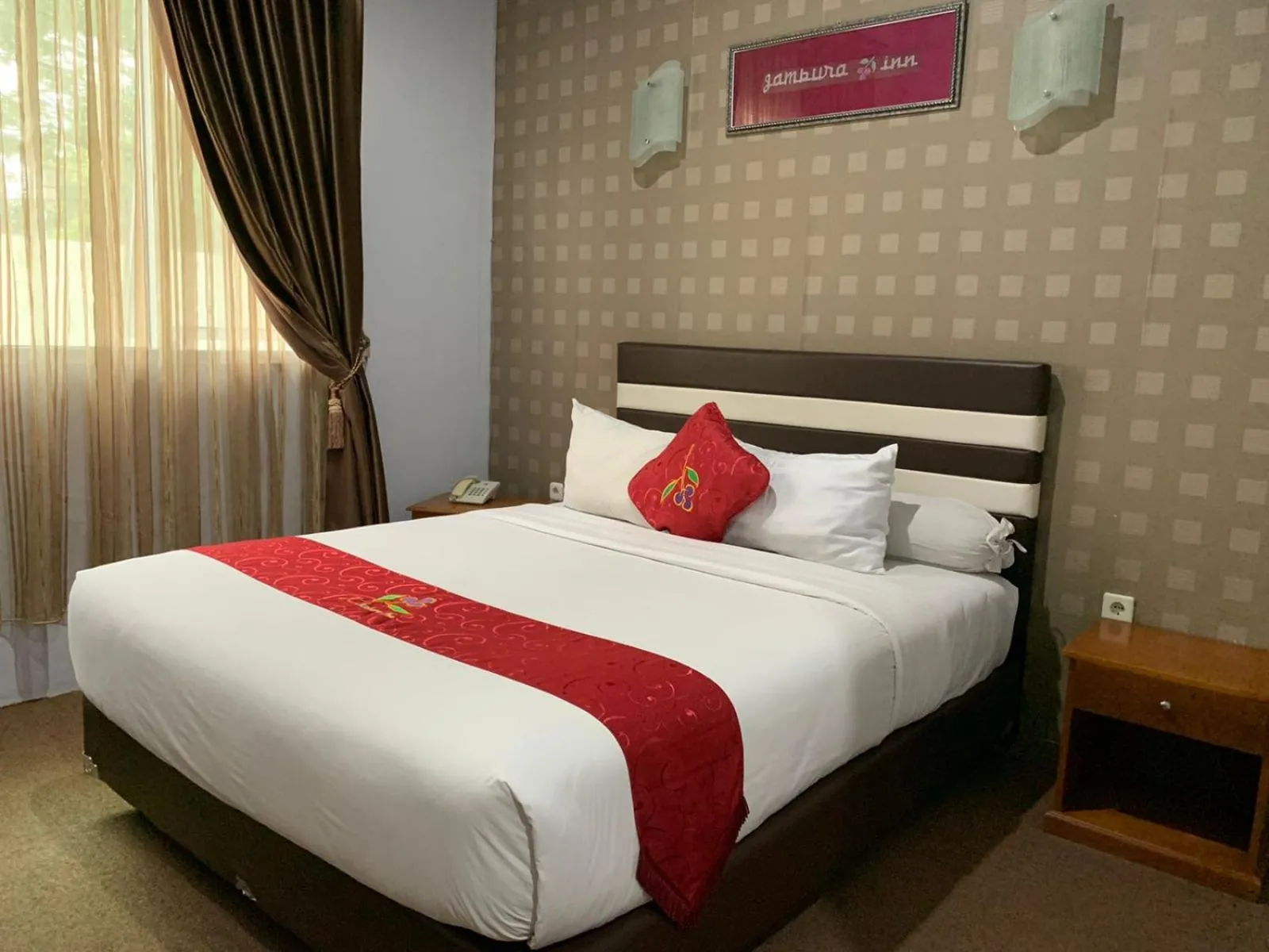 Bedroom, Bed in Jambura Inn