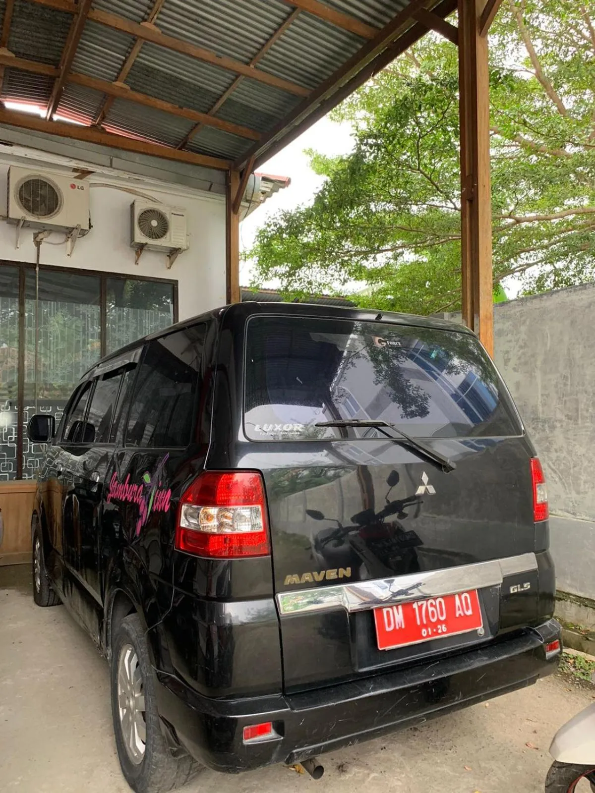 shuttle in Jambura Inn
