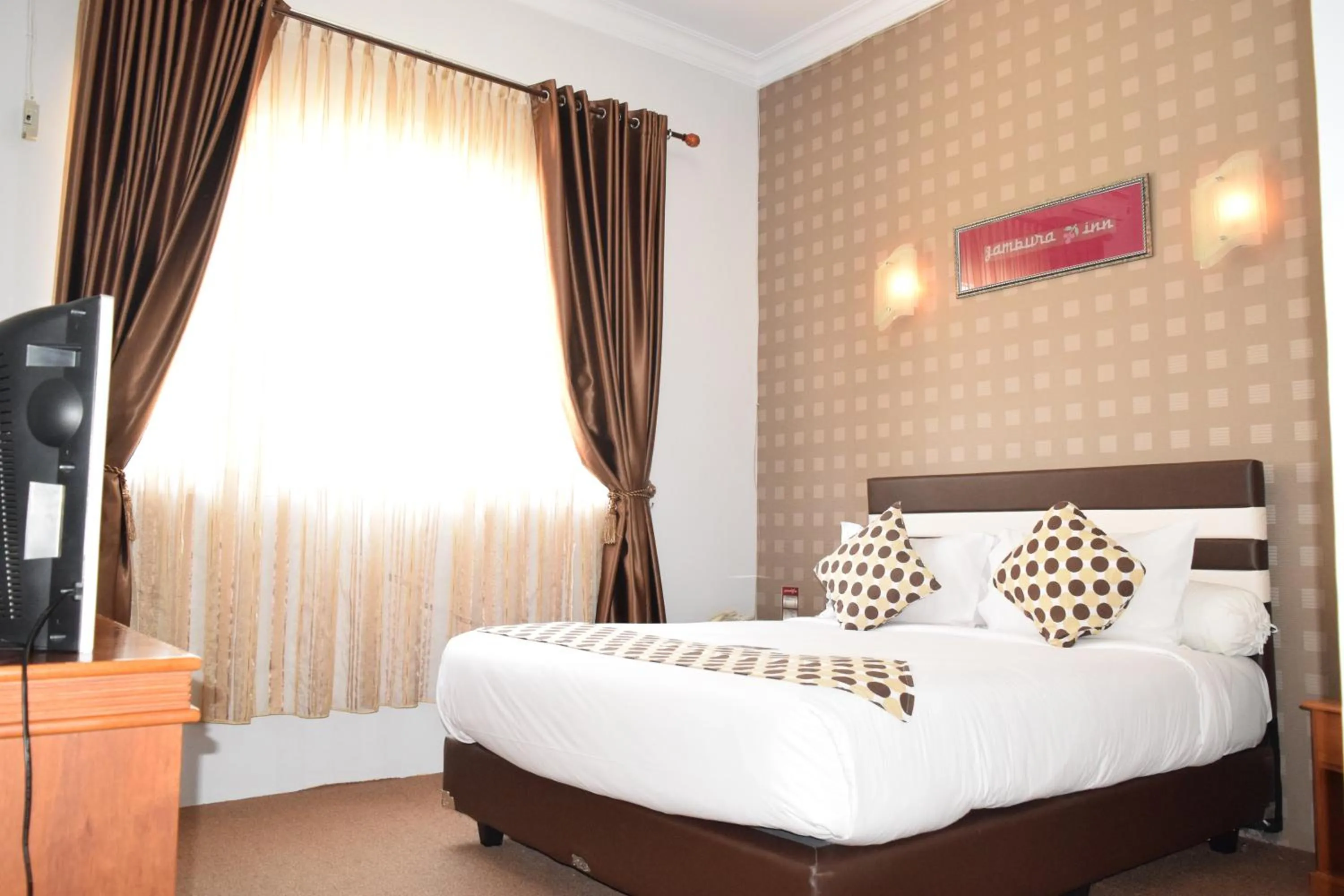 Bedroom, Bed in Jambura Inn