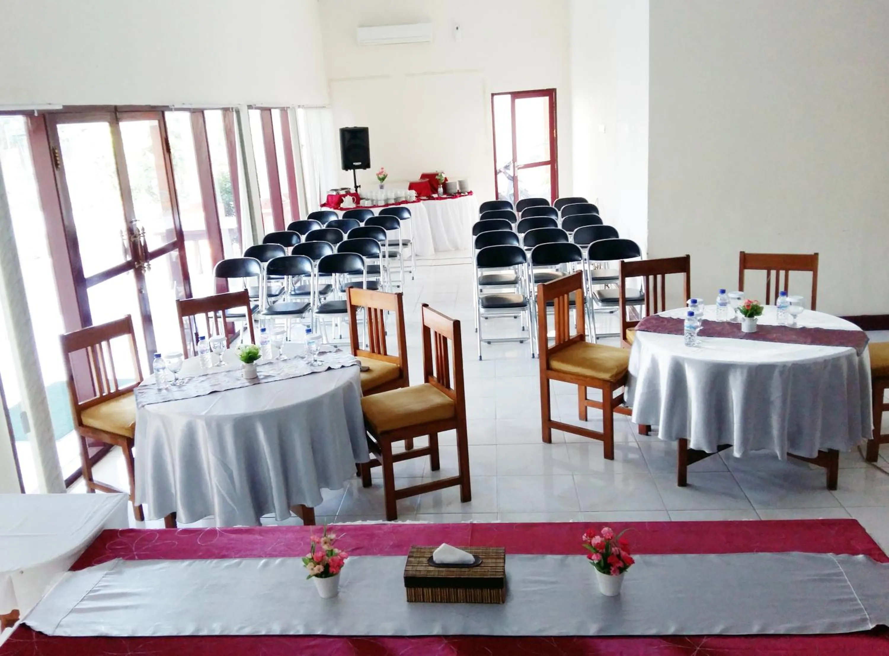Banquet/Function facilities in Jambura Inn