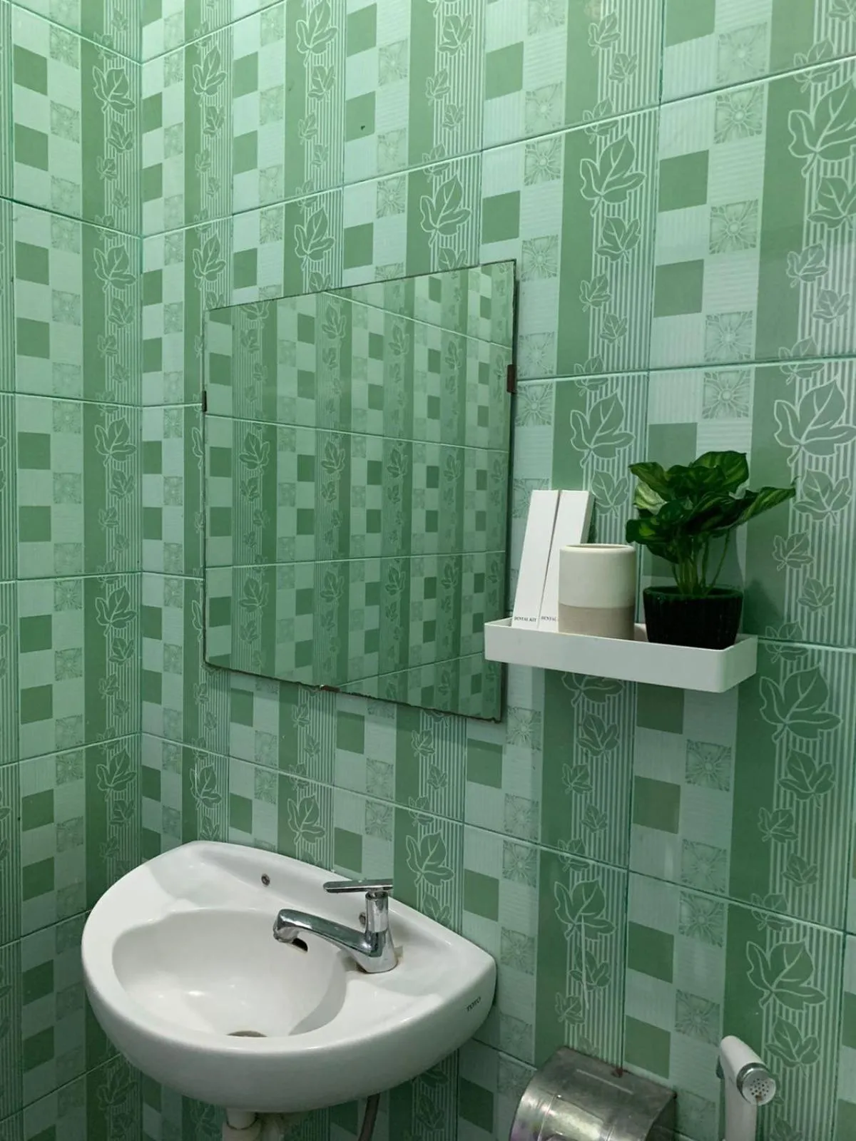 Bathroom in Jambura Inn