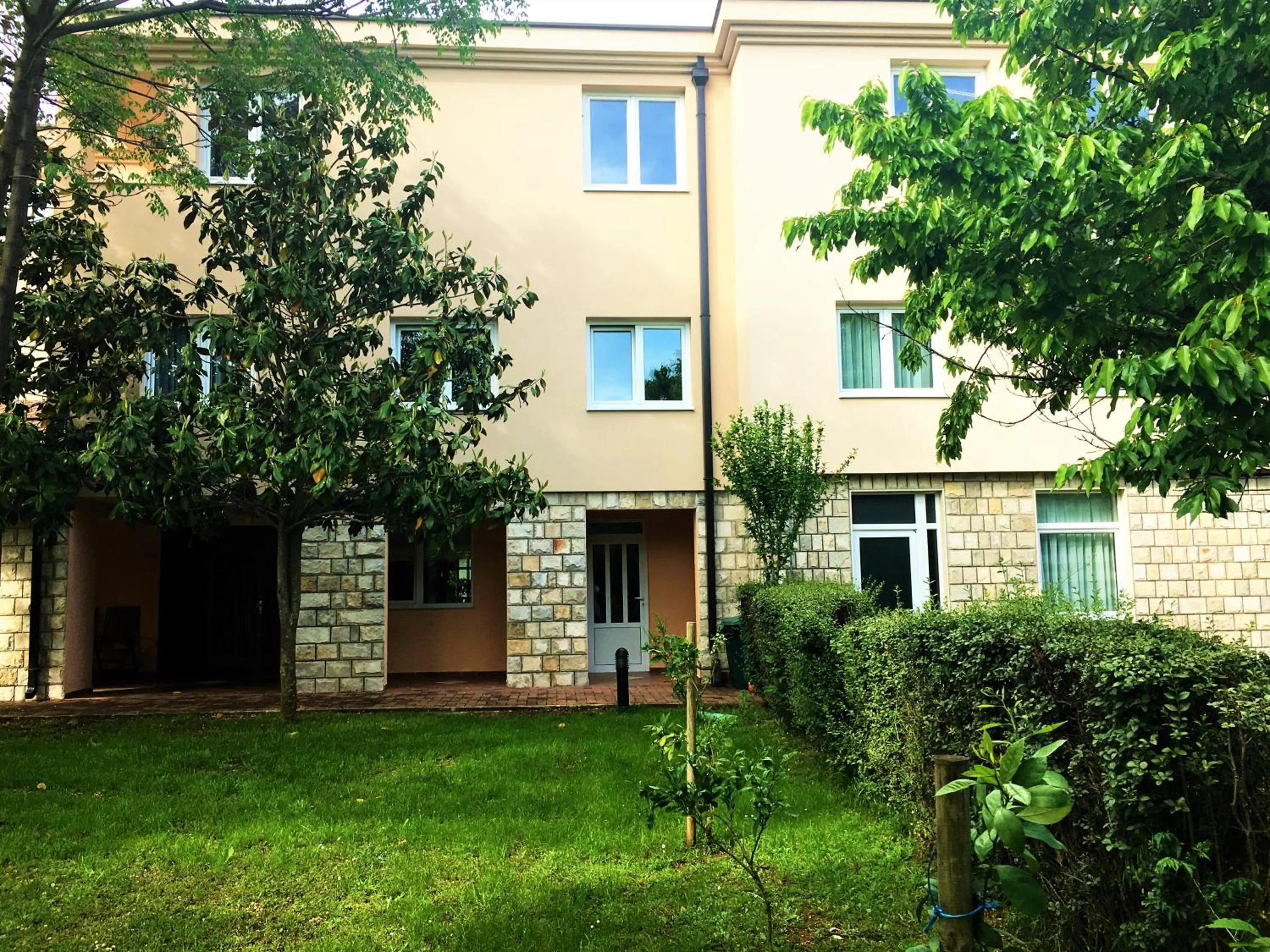 Area and facilities in Pansion Bencun