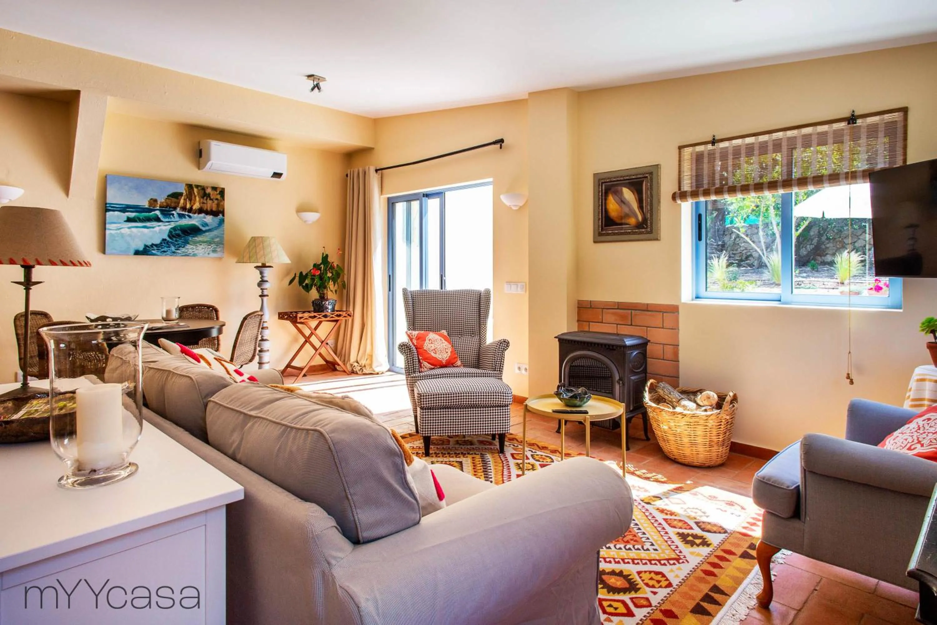 TV and multimedia in Quinta Azul - Gorgeous Apartment with Pool & Private Terrace