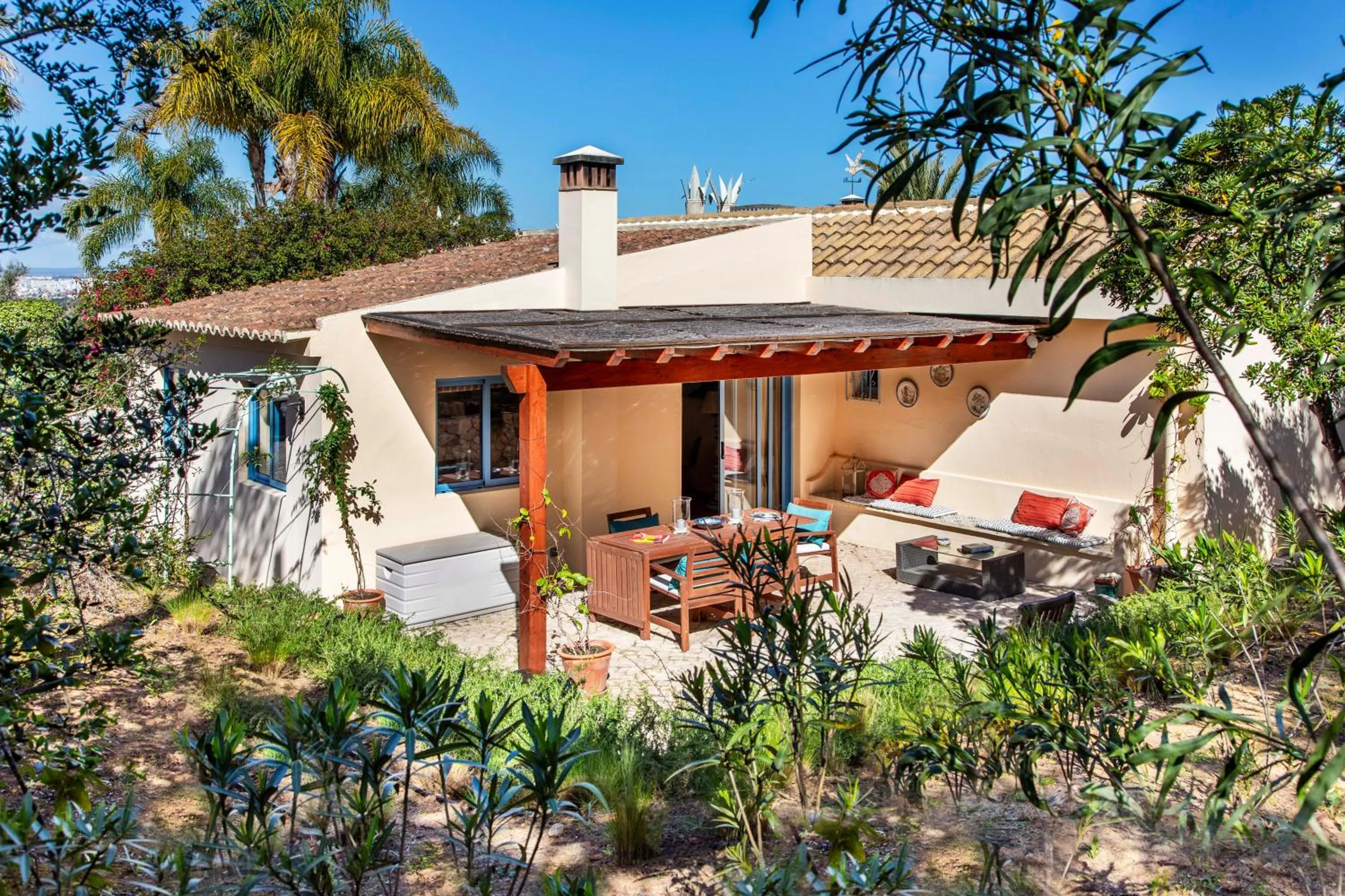 Quinta Azul - Gorgeous Apartment with Pool & Private Terrace