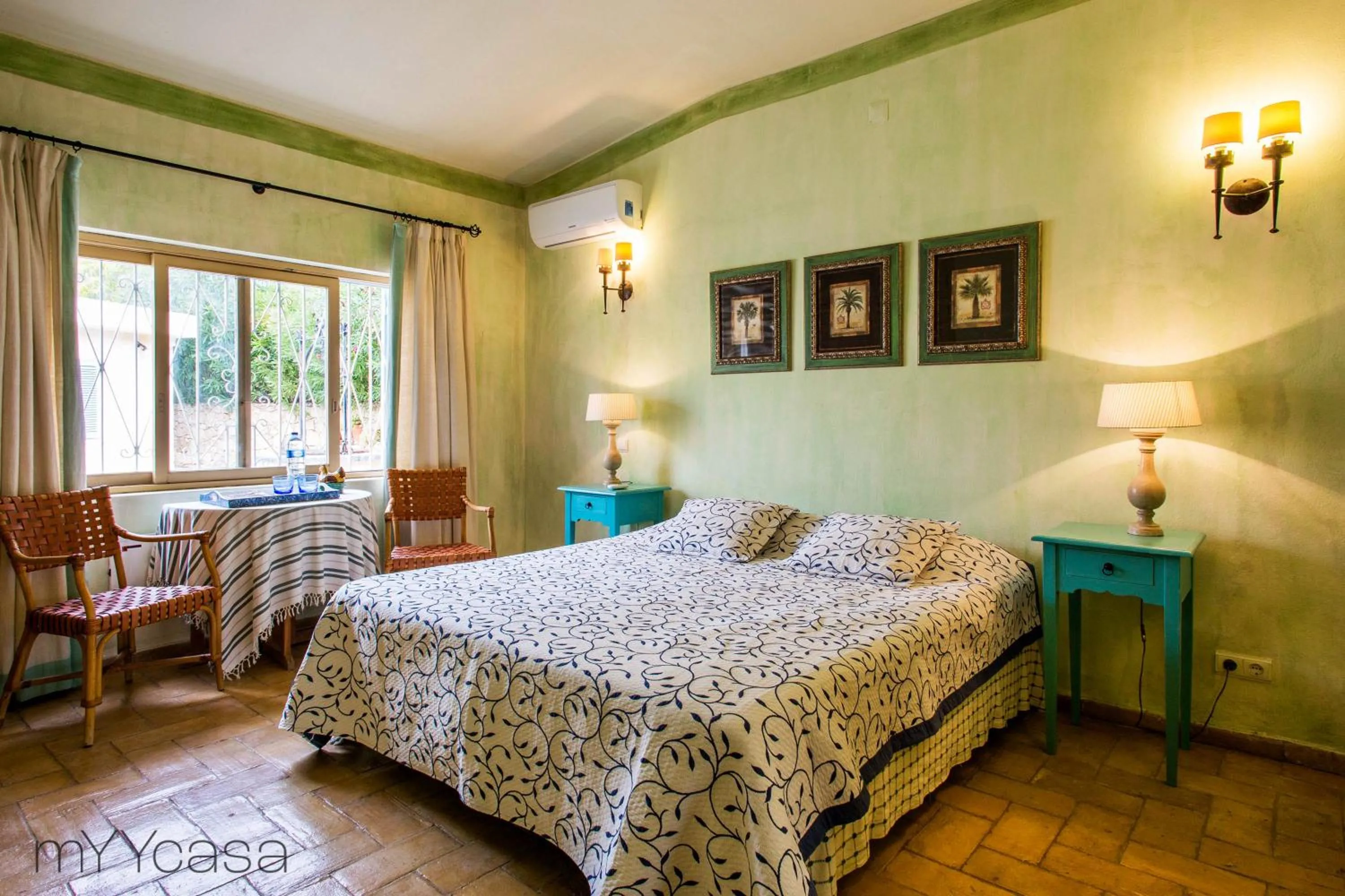 Bed in Quinta Azul - Gorgeous Apartment with Pool & Private Terrace