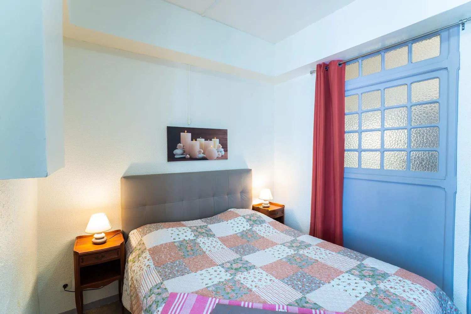 Bedroom, Bed in Appartement Les Halles , Climatisation, Terrasse, Garage