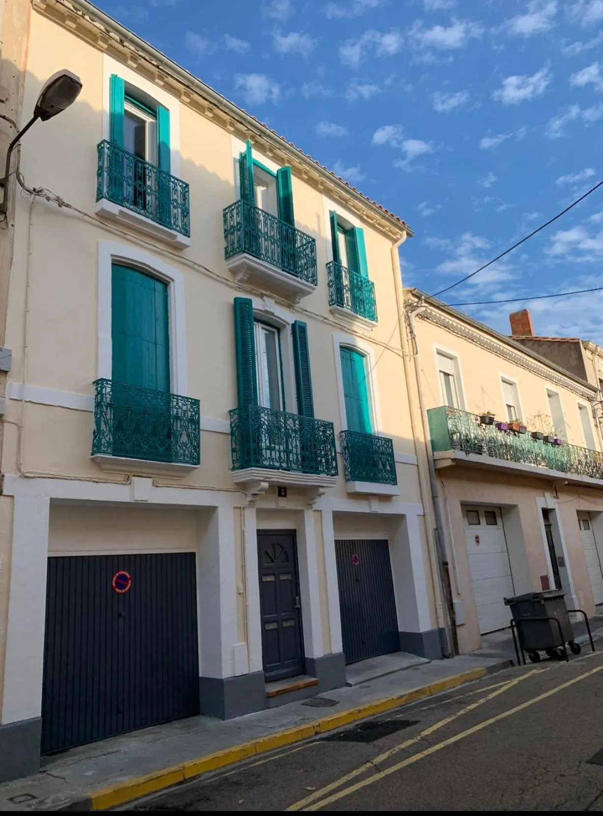 Property building in Appartement Les Halles , Climatisation, Terrasse, Garage
