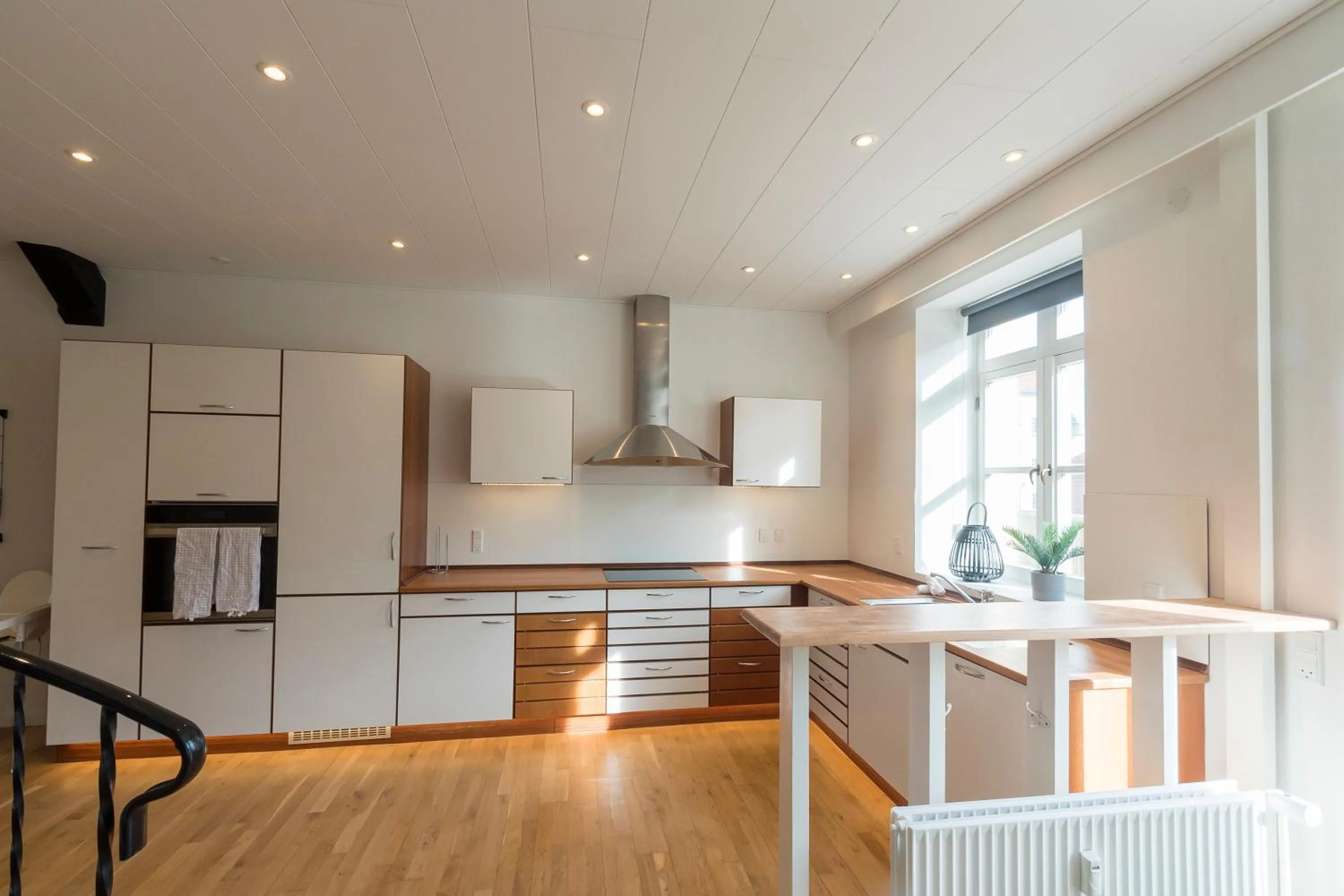 Kitchen or kitchenette in City Center Penthouse