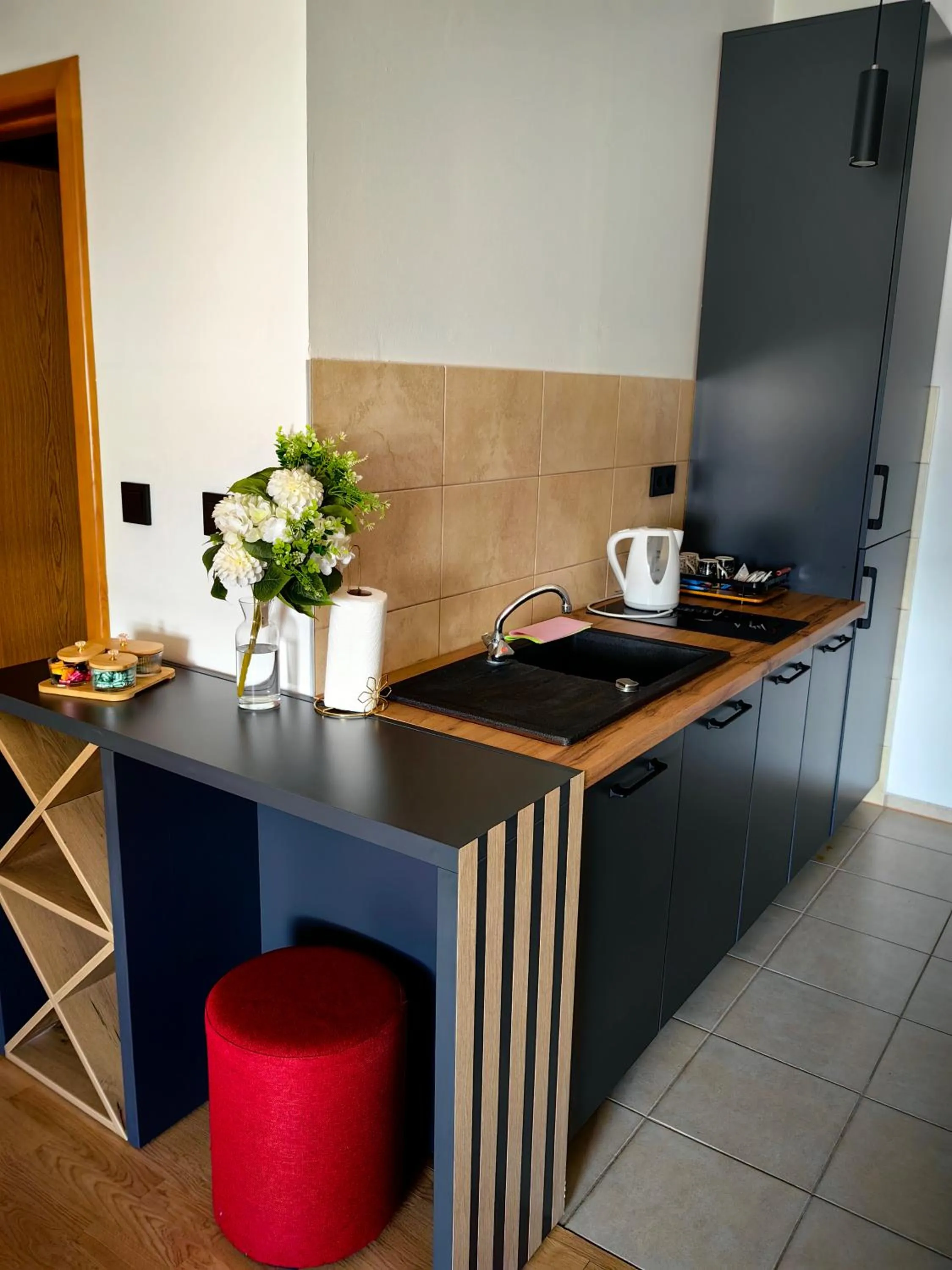 Kitchen or kitchenette in Motel Maks