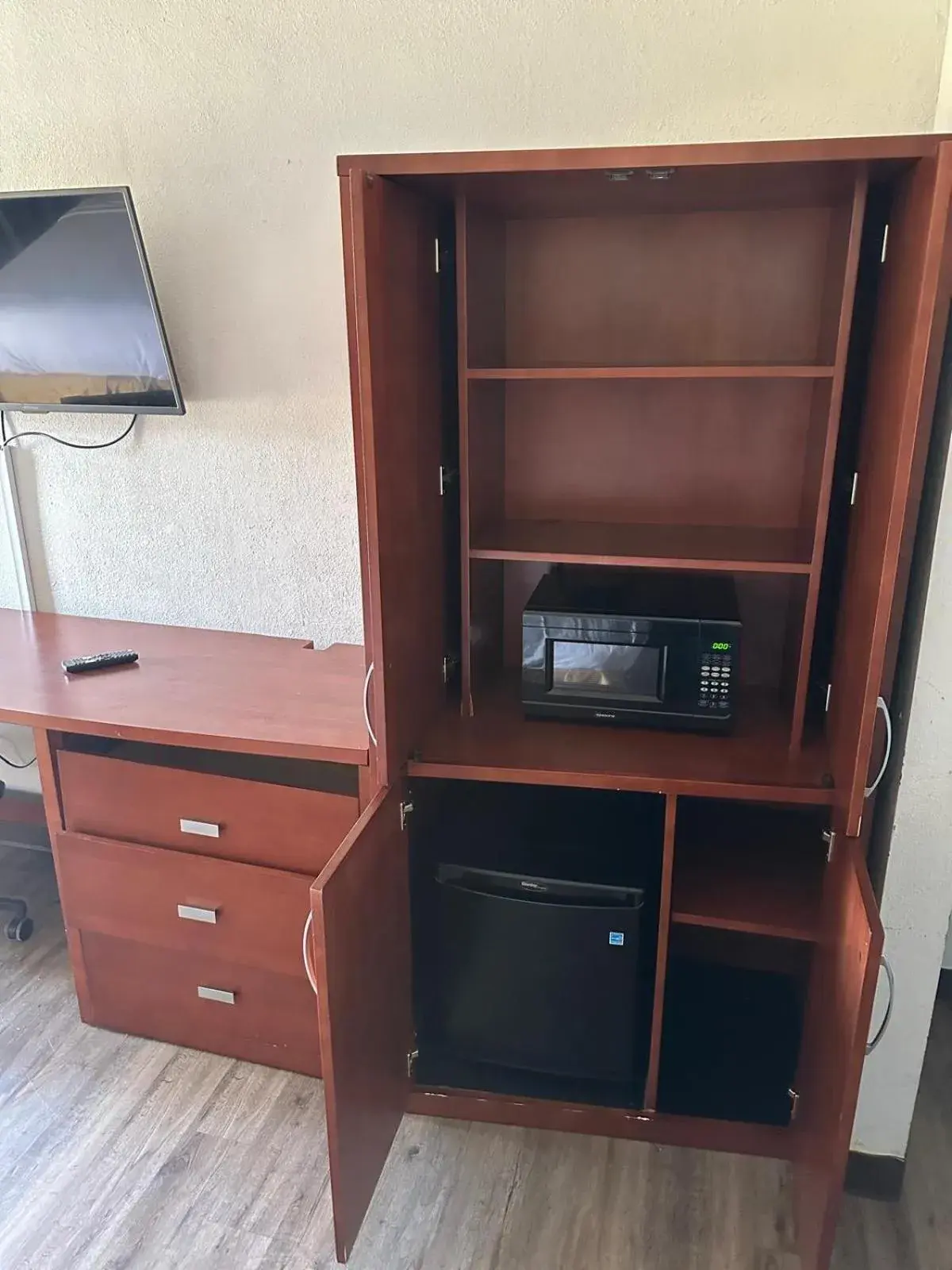 microwave in Park View Inn. microwave in Park View Inn.