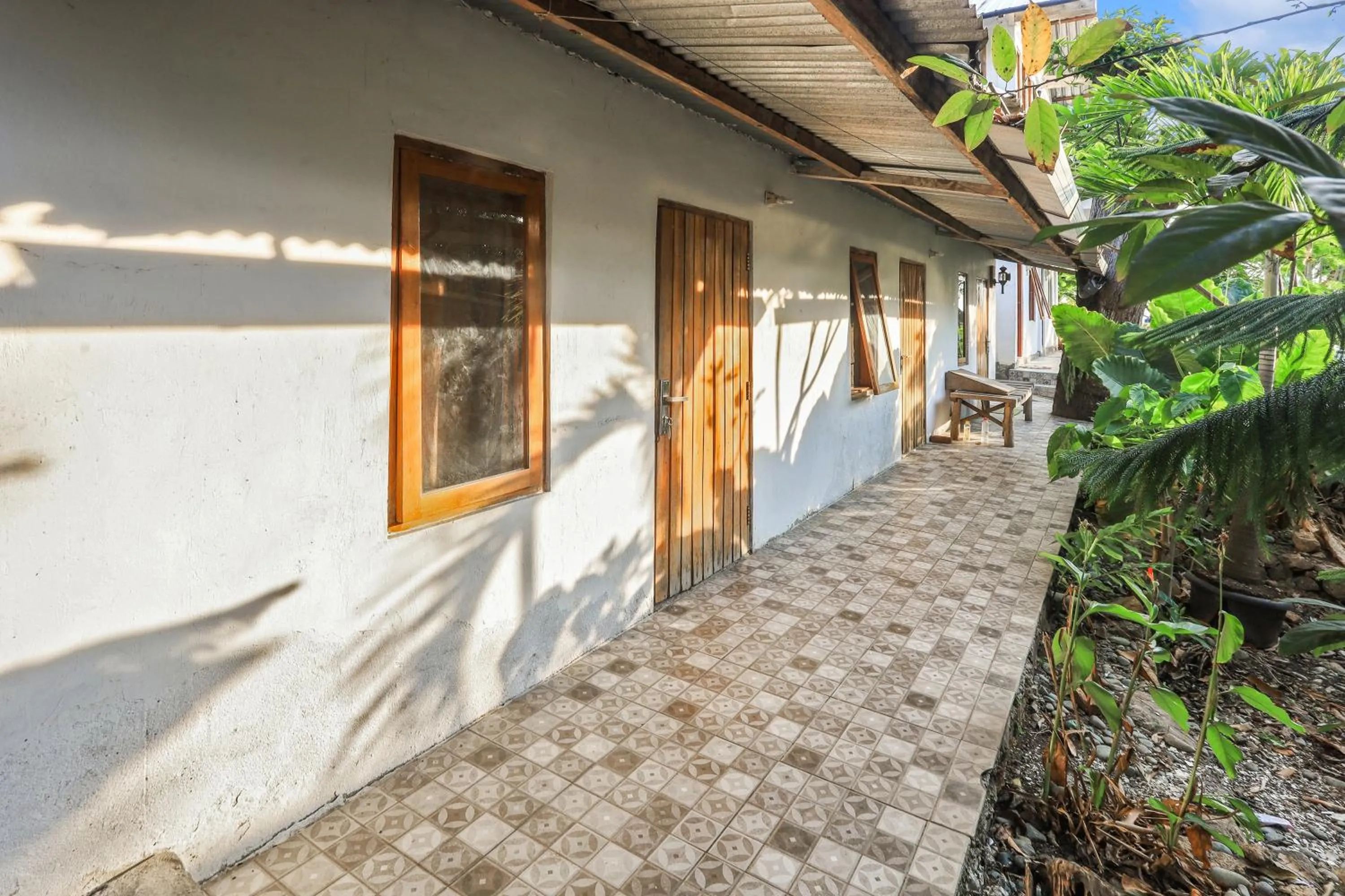 Property building in Palulu Garden Homestay