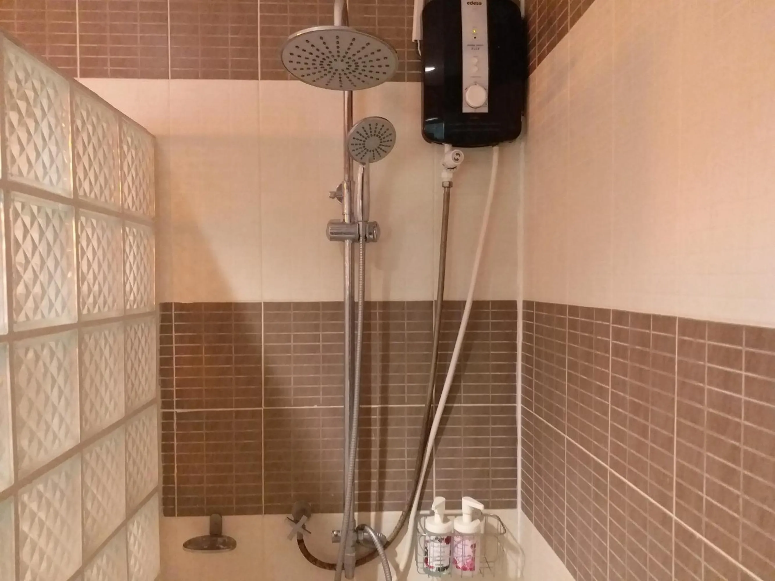 Bathroom in Sand Paisan Resort