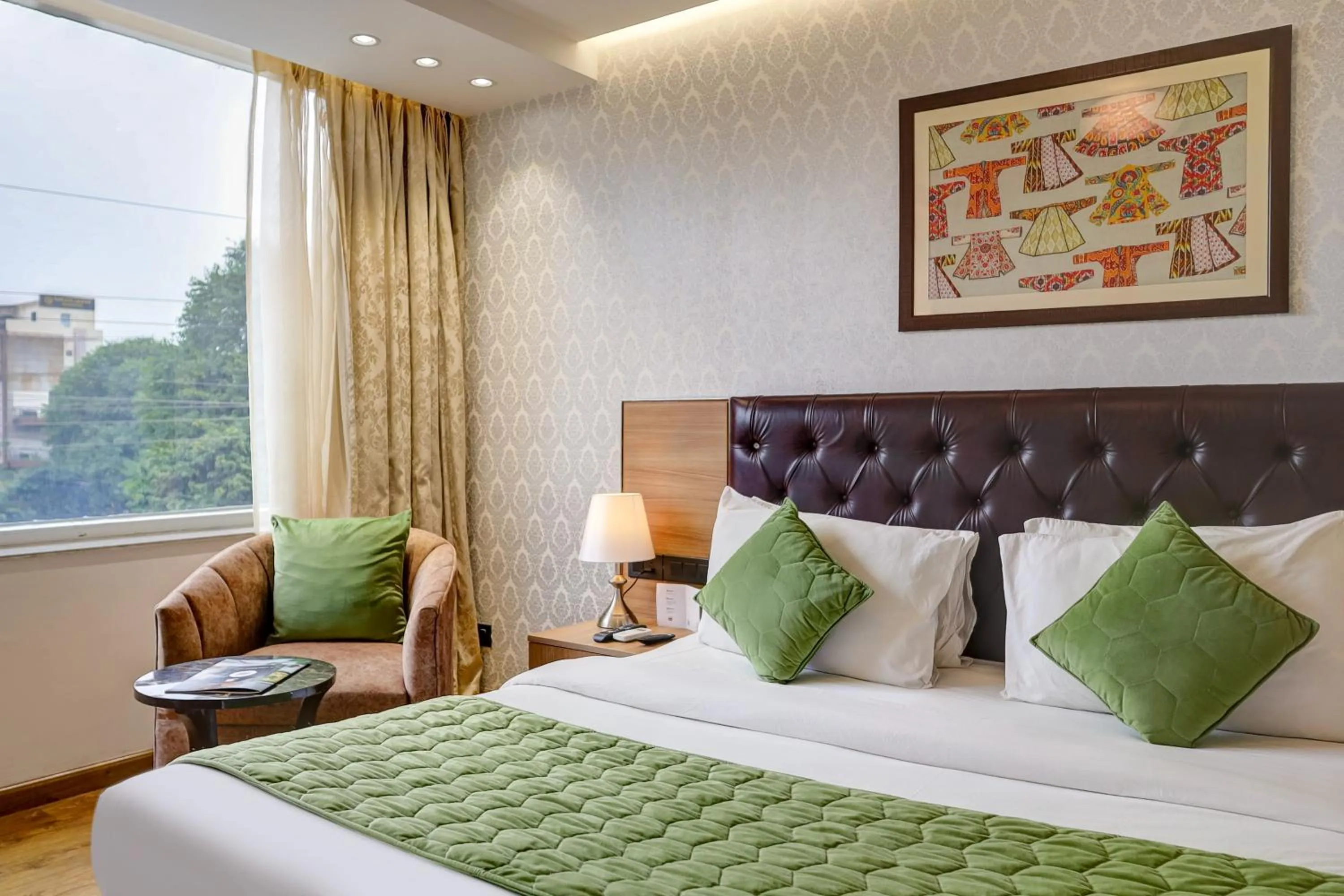 Bed in Hotel 91 Huda City Centre