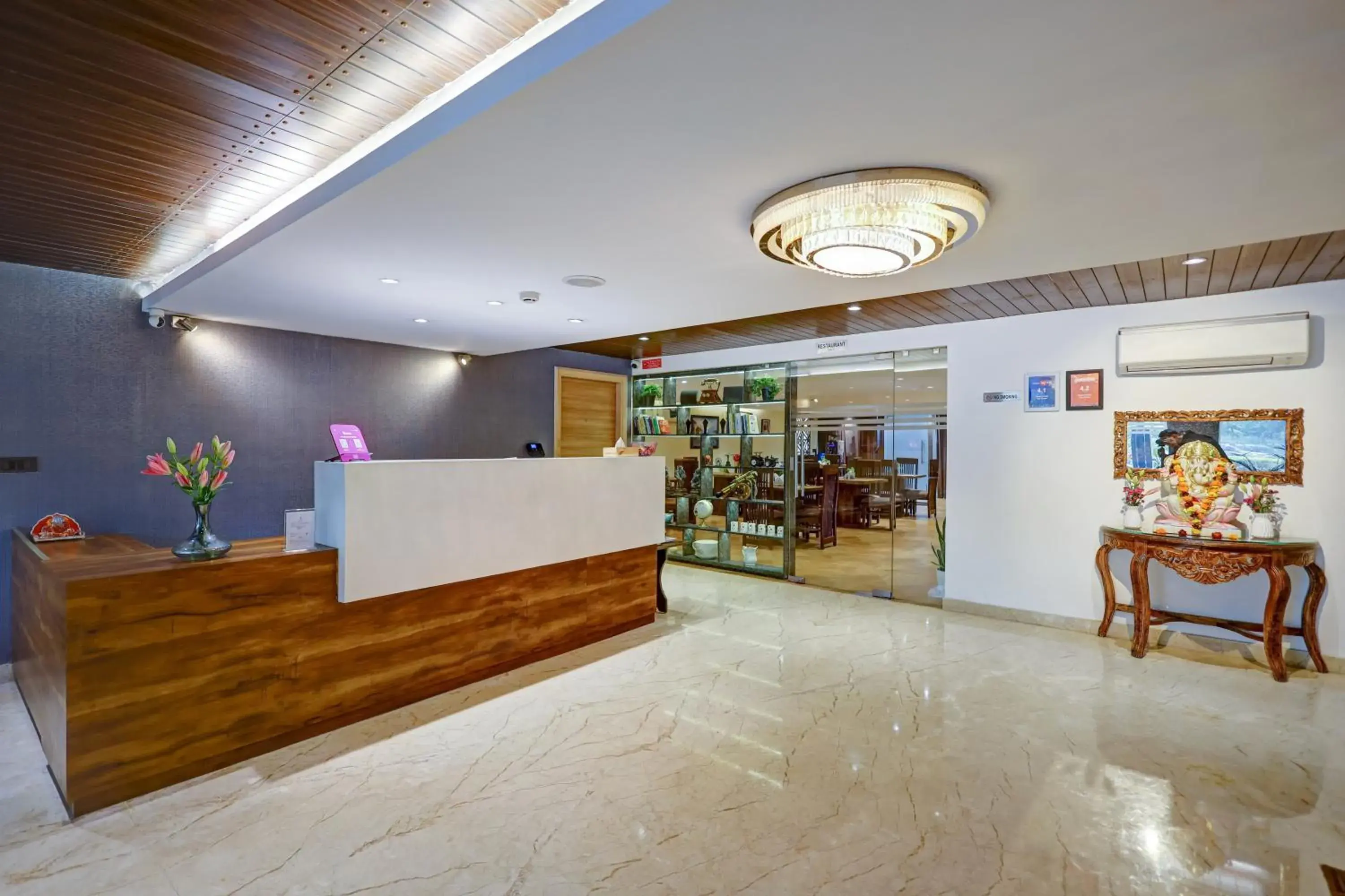 Lobby or reception in Hotel 91 Huda City Centre Lobby or reception in Hotel 91 Huda City Centre