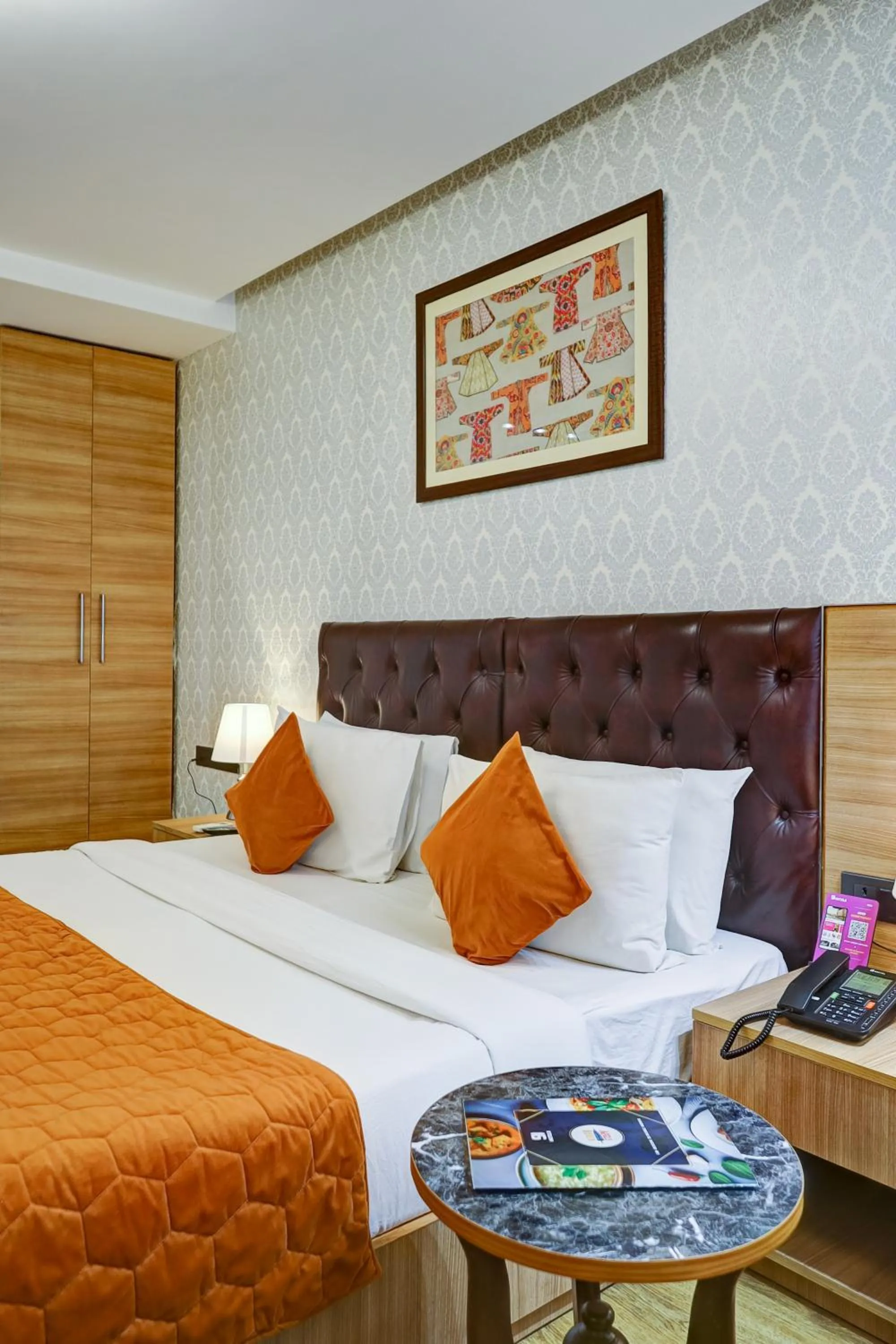 Bed in Hotel 91 Huda City Centre