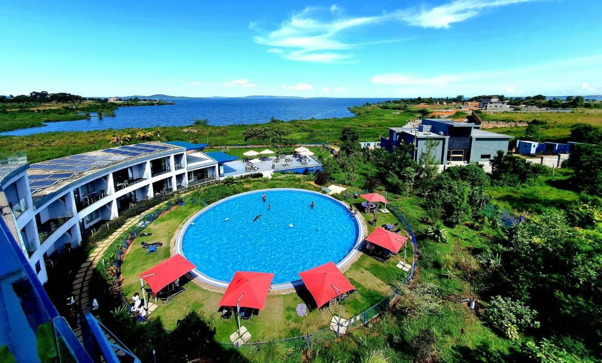 Swimming pool in Aquarius Kigo Resort