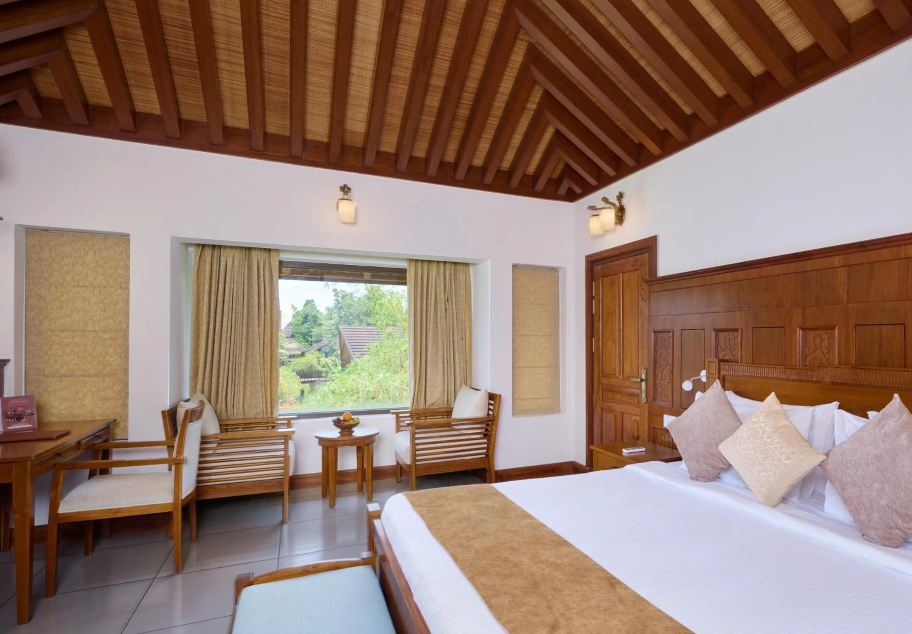 View (from property/room), Bed in Gokulam Grand Resort & Spa, Kumarakom
