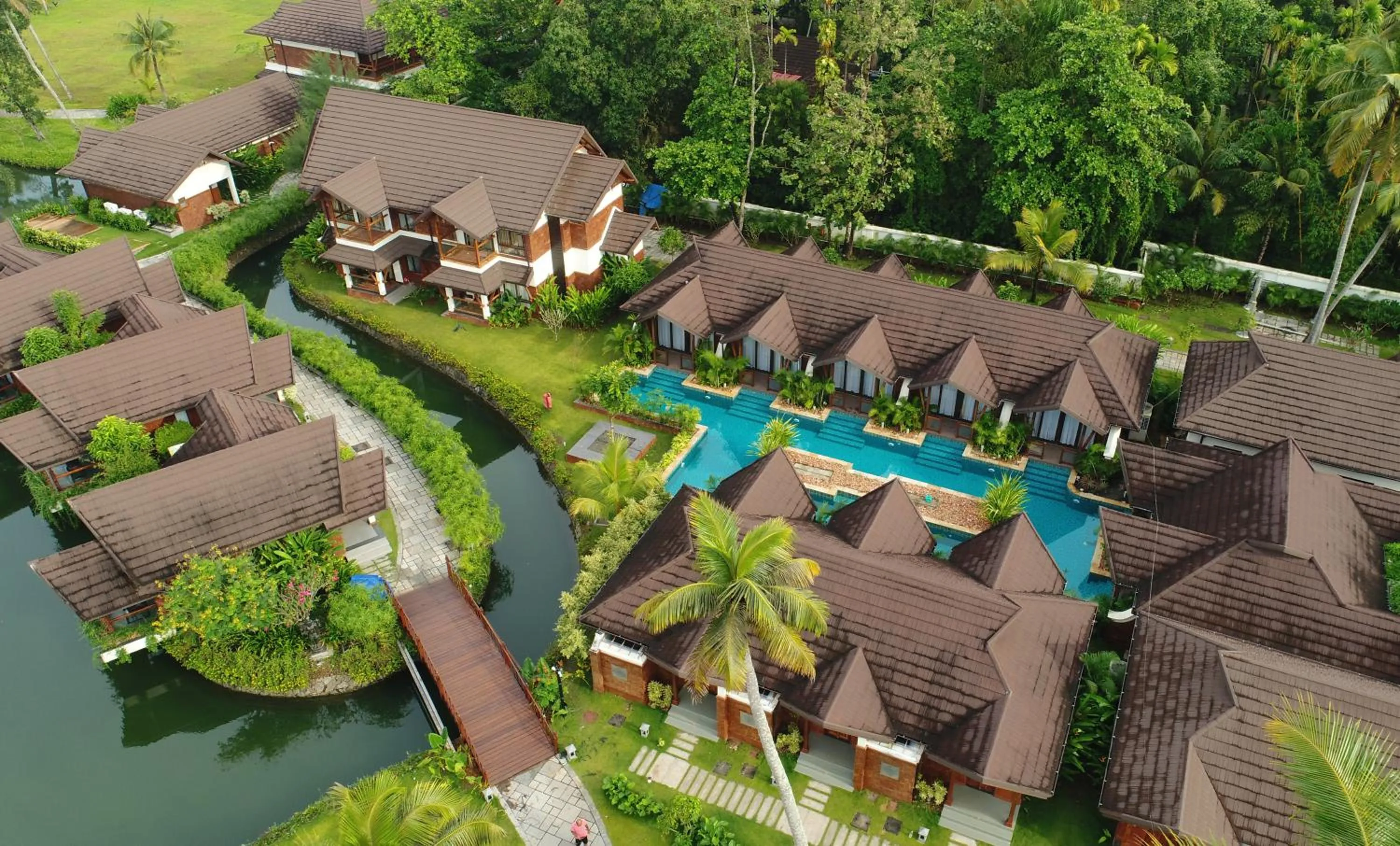 Property building in Gokulam Grand Resort & Spa, Kumarakom