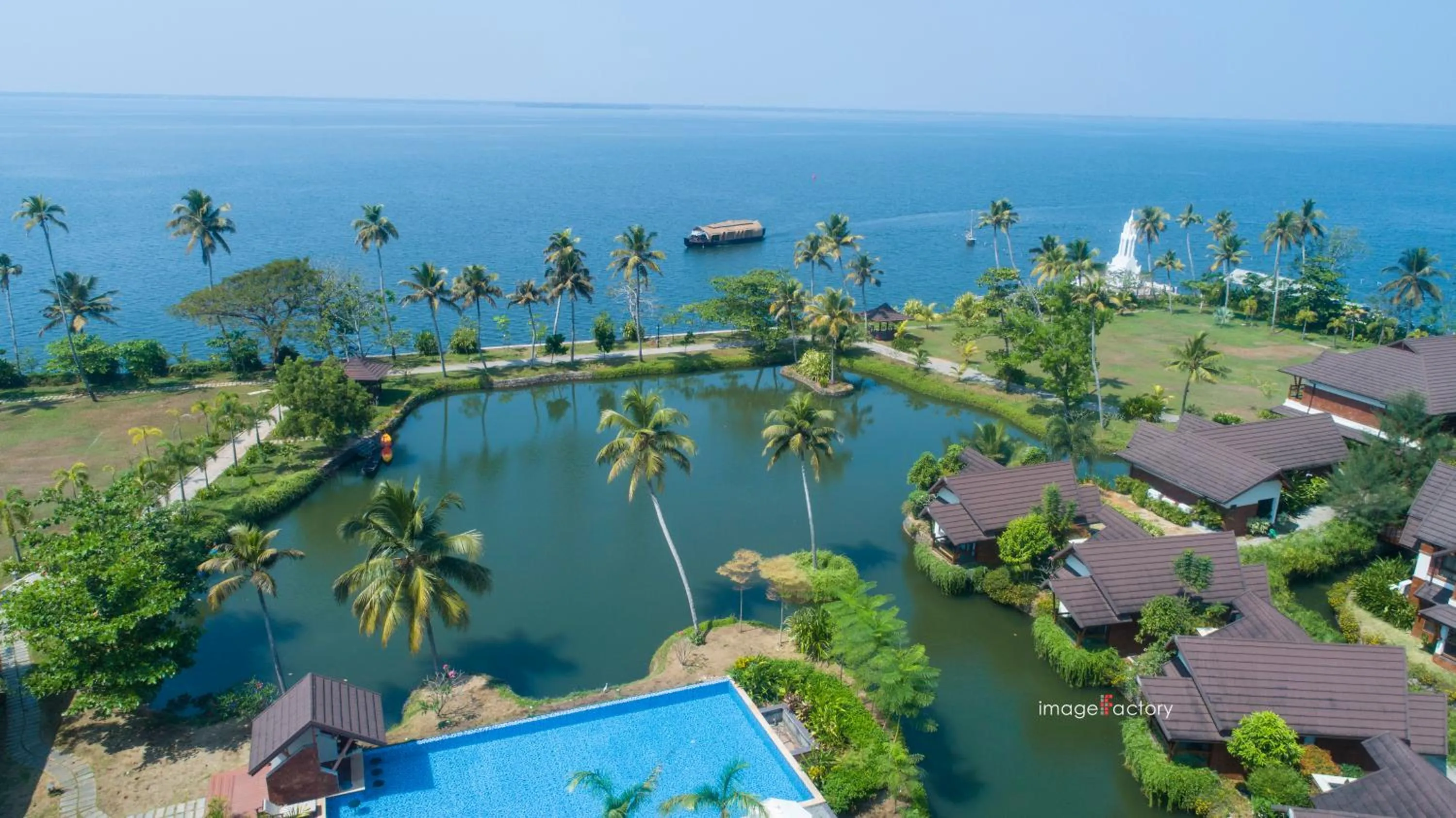 Bird's eye view in Gokulam Grand Resort & Spa, Kumarakom