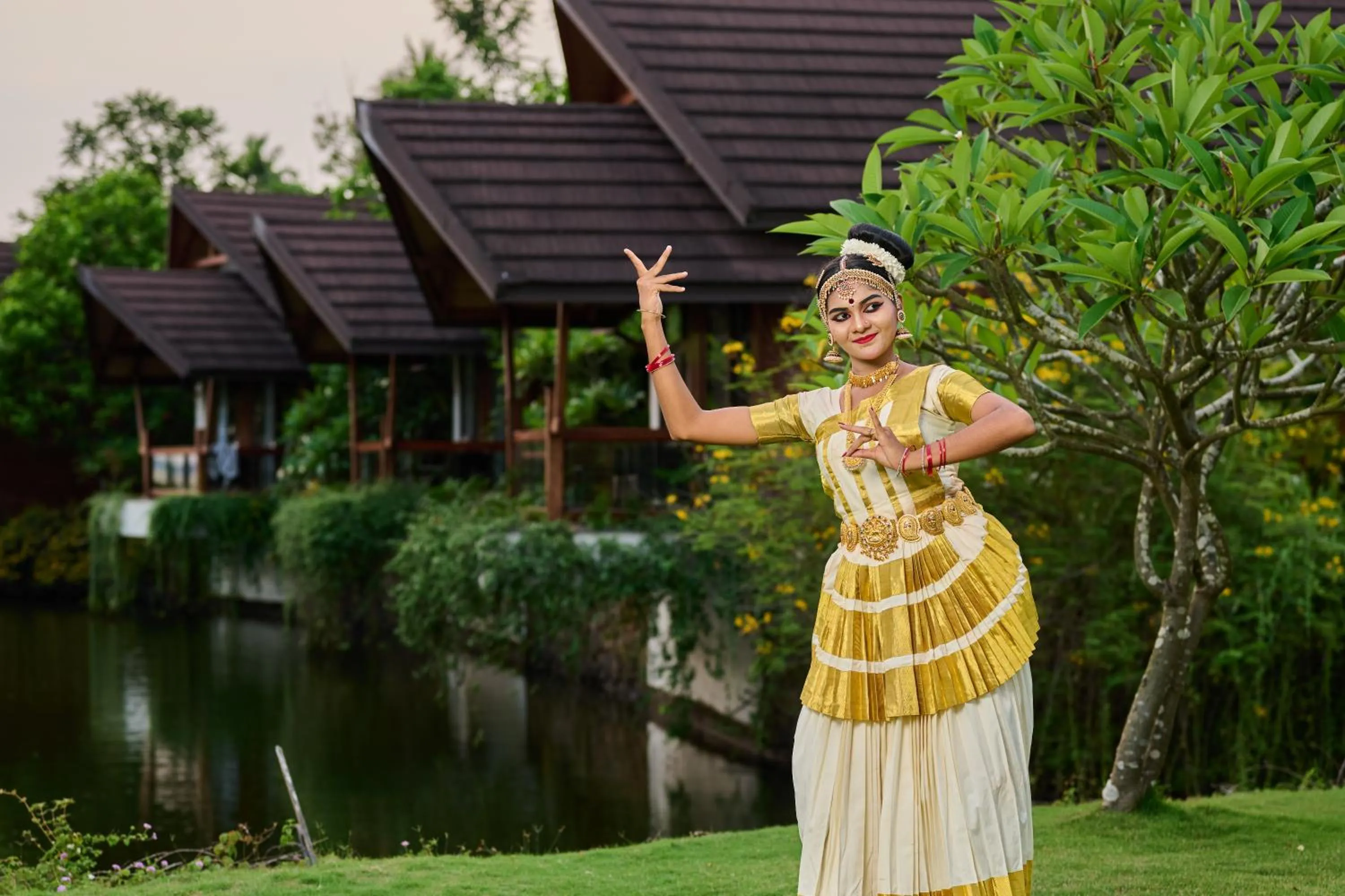 Activities in Gokulam Grand Resort & Spa, Kumarakom