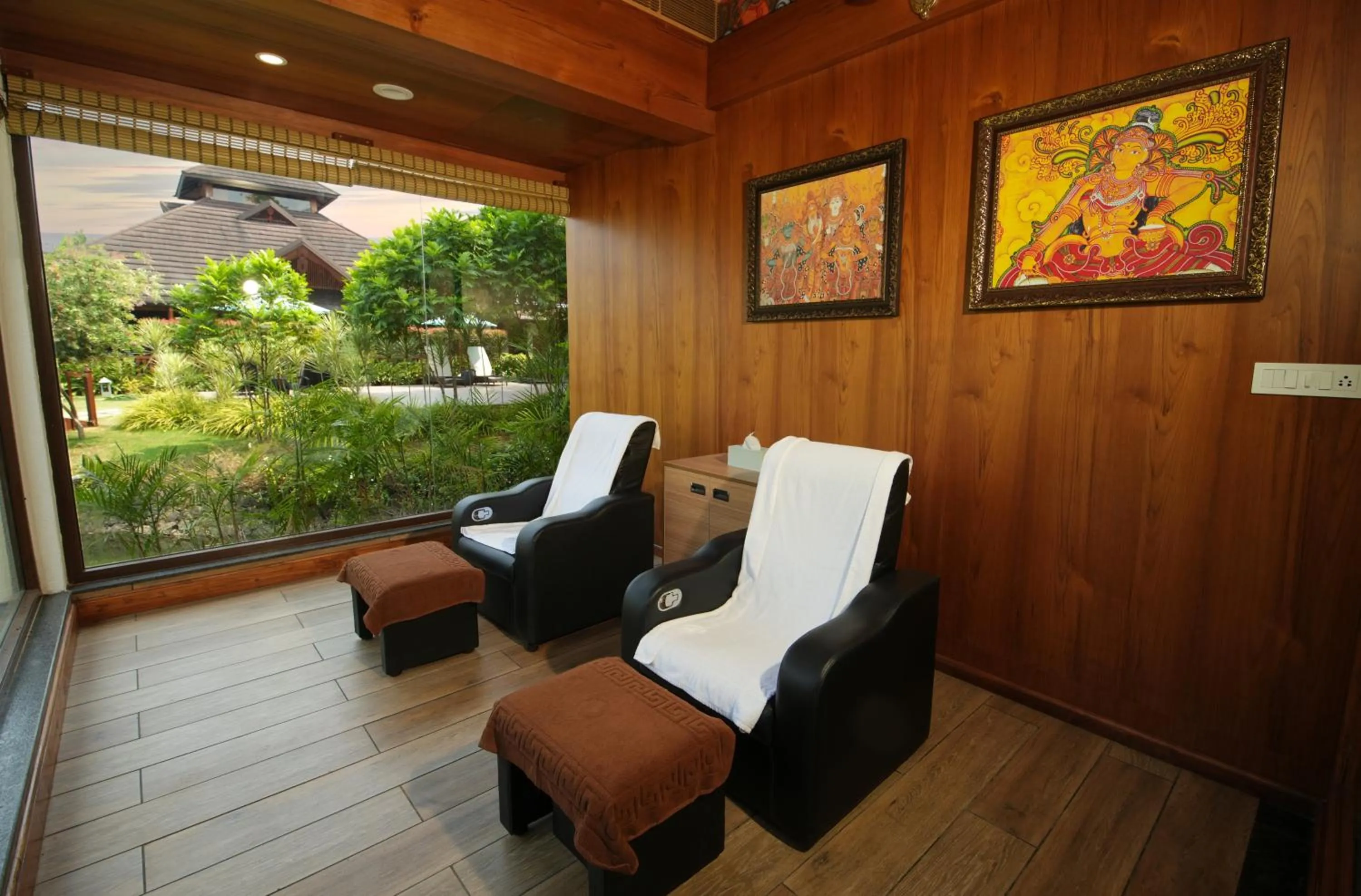 Spa and wellness centre/facilities in Gokulam Grand Resort & Spa, Kumarakom