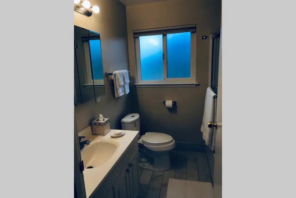 Luxury stay near Santana Row for vacation/business