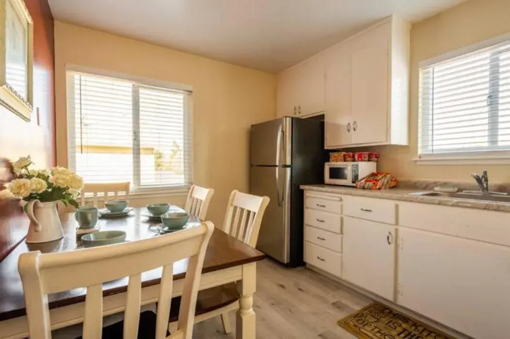 Two-Bedroom Apartment in Luxury stay near Santana Row for vacation/business Two-Bedroom Apartment in Luxury stay near Santana Row for vacation/business