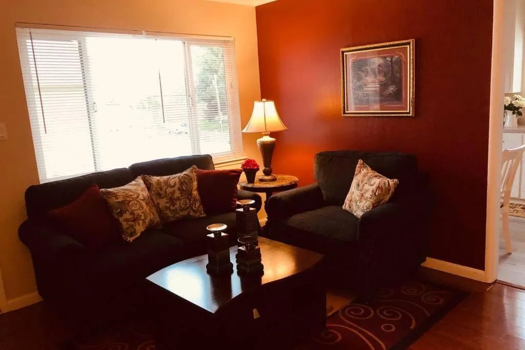 Luxury stay near Santana Row for vacation/business