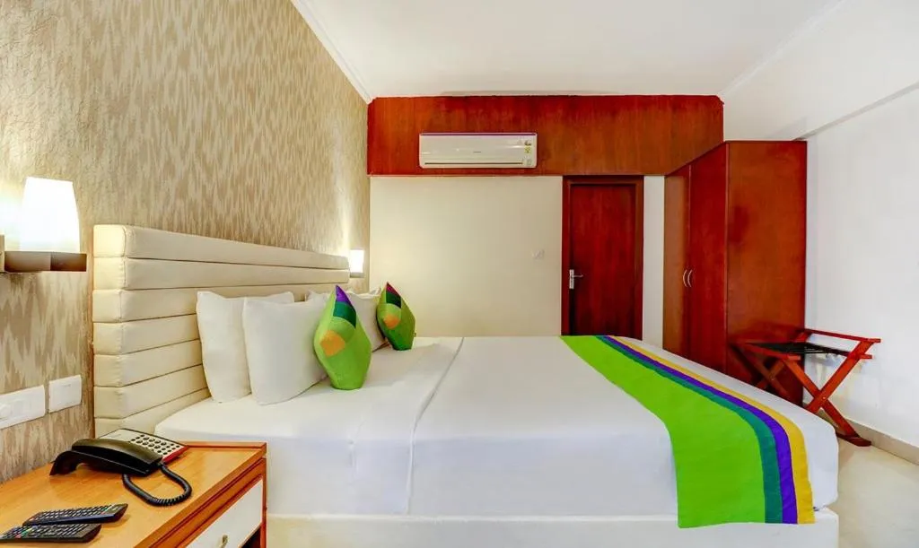 Bed in RR INN Group Of Hotels