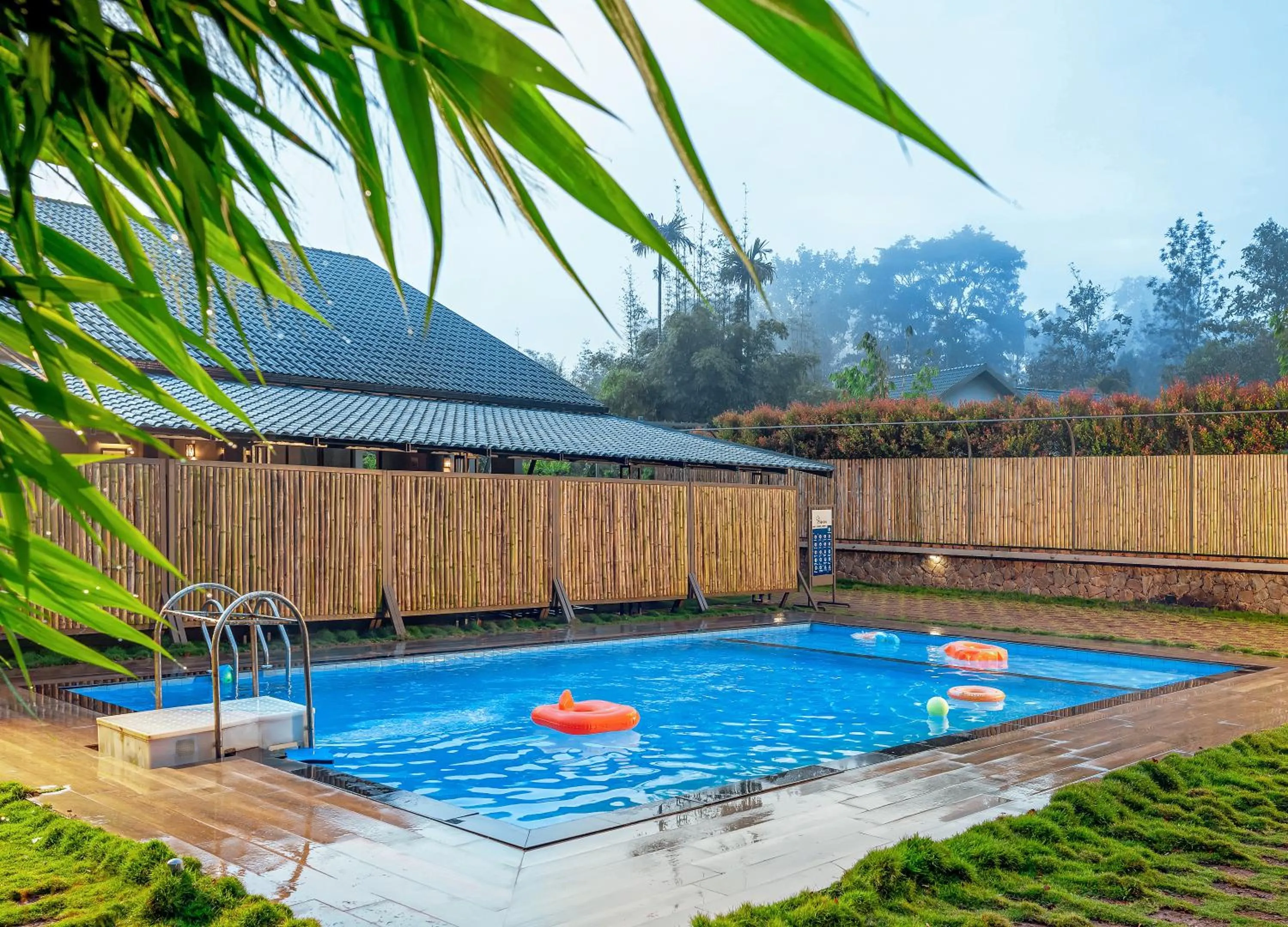 Day in Coffee Greens Resort