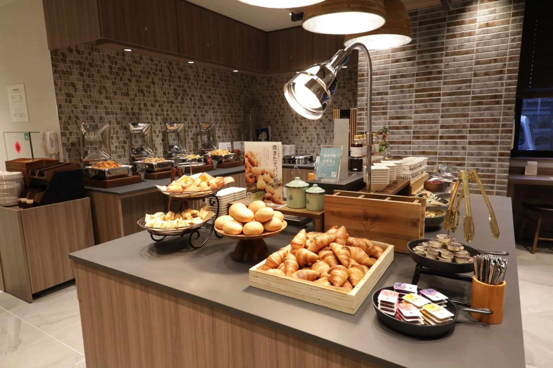 Food and drinks in Super Hotel Sano Fujioka