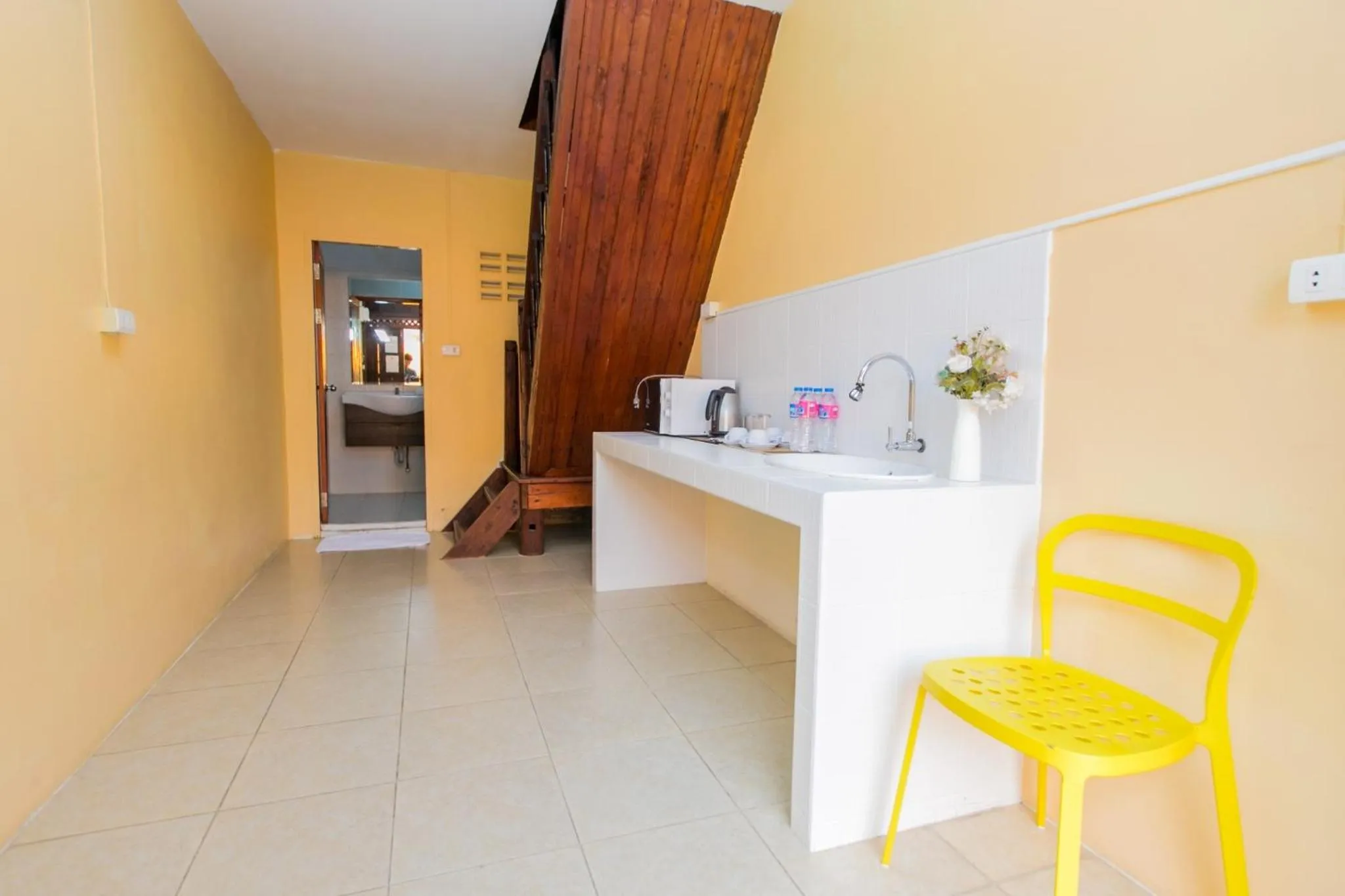 MANDARIN LODGE by victor