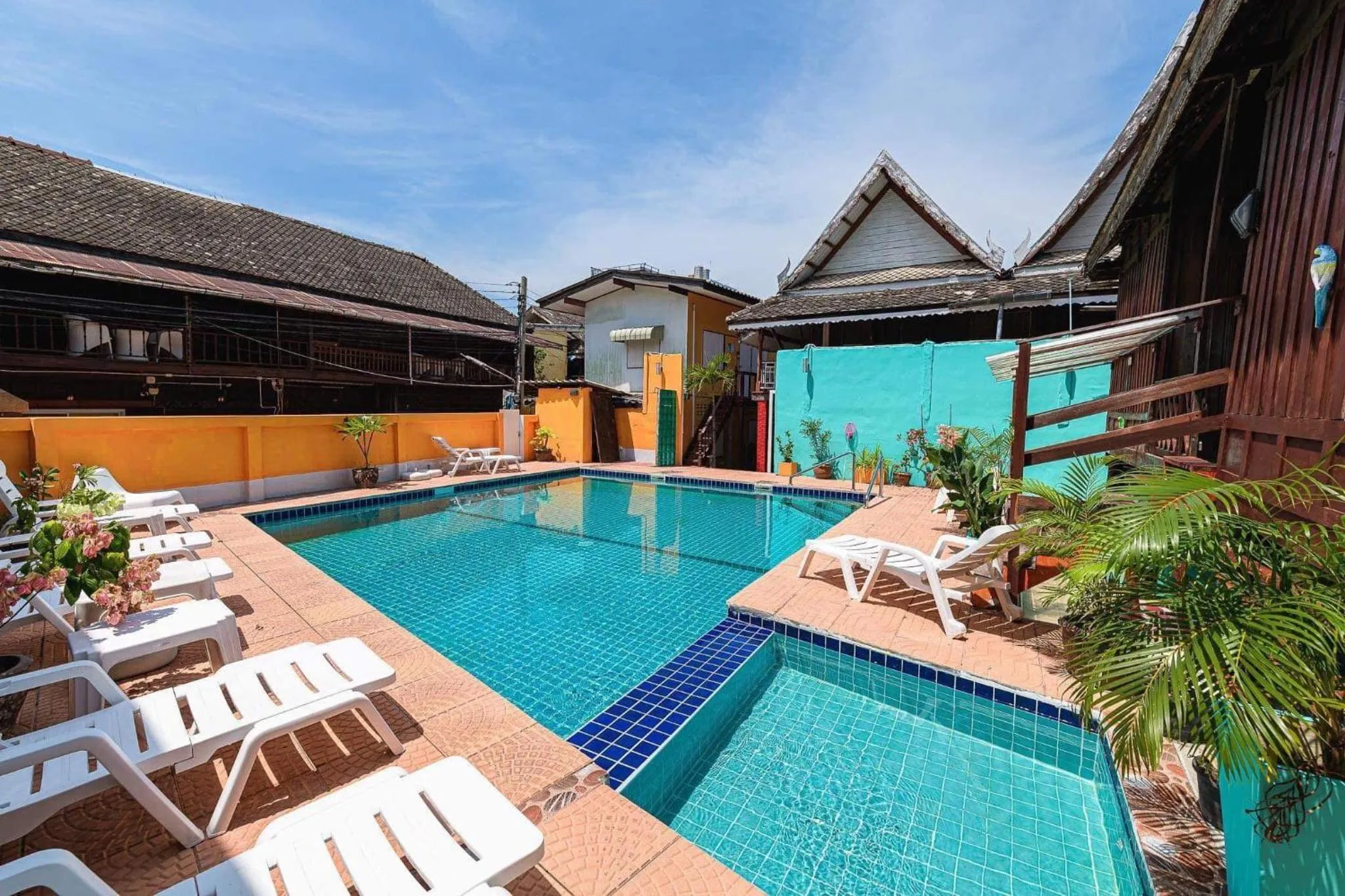 MANDARIN LODGE by victor