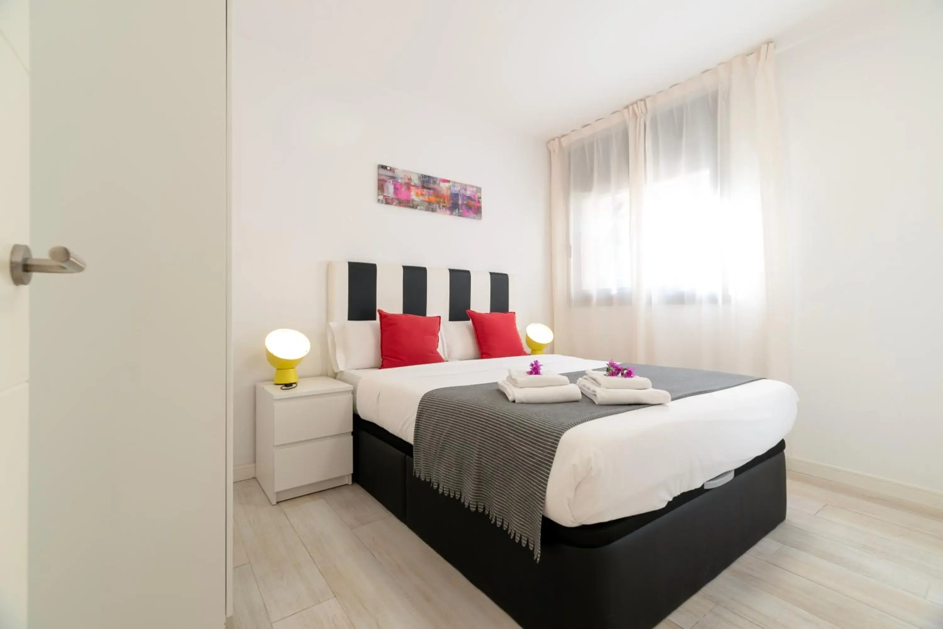 Two-Bedroom Apartment in Castell Beach Aparthotel Two-Bedroom Apartment in Castell Beach Aparthotel