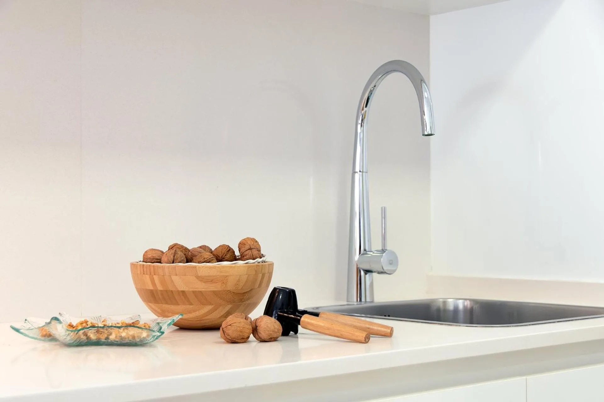 Kitchen or kitchenette in Castell Beach Aparthotel