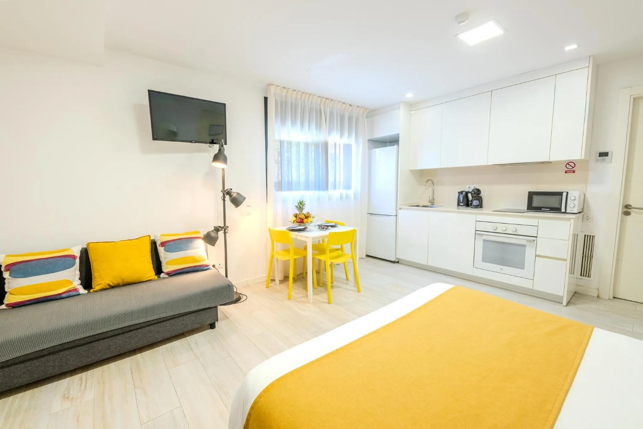 Bed in Castell Beach Aparthotel