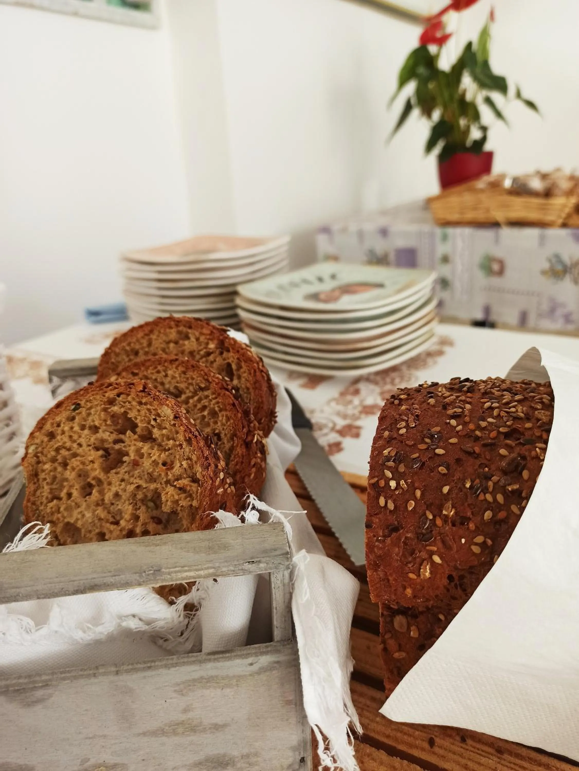 Food and drinks in Arix Hotel