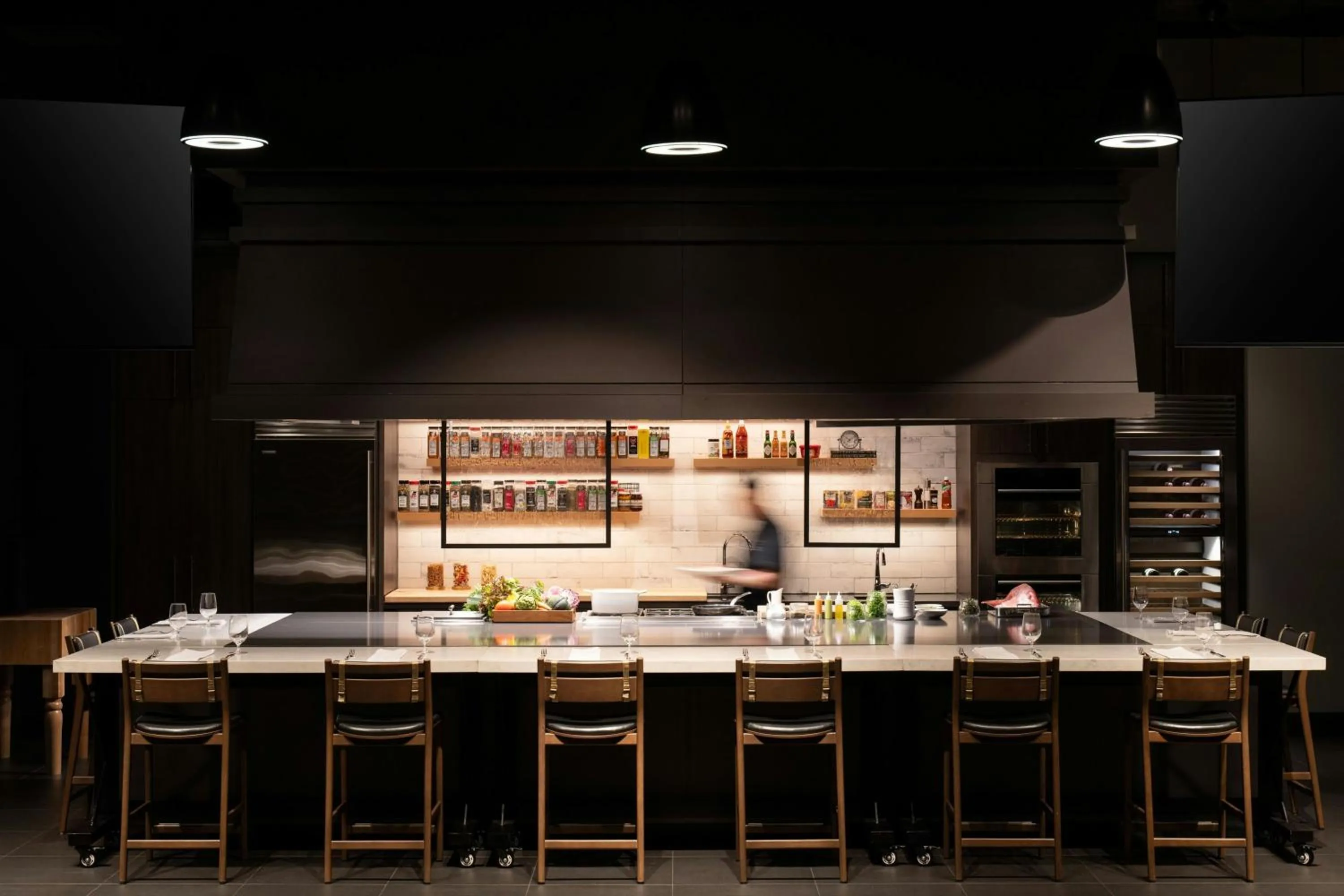 Entertainment in Epicurean Atlanta, Autograph Collection